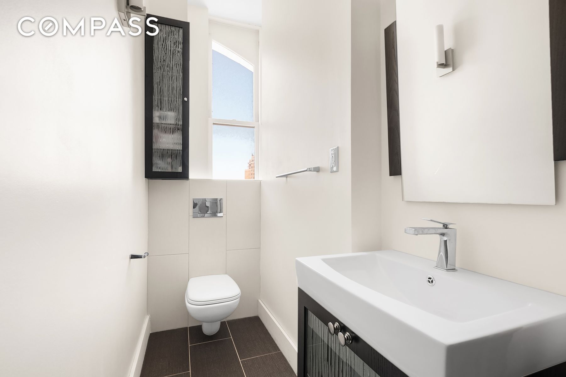 321 W 13th St, Unit 6C