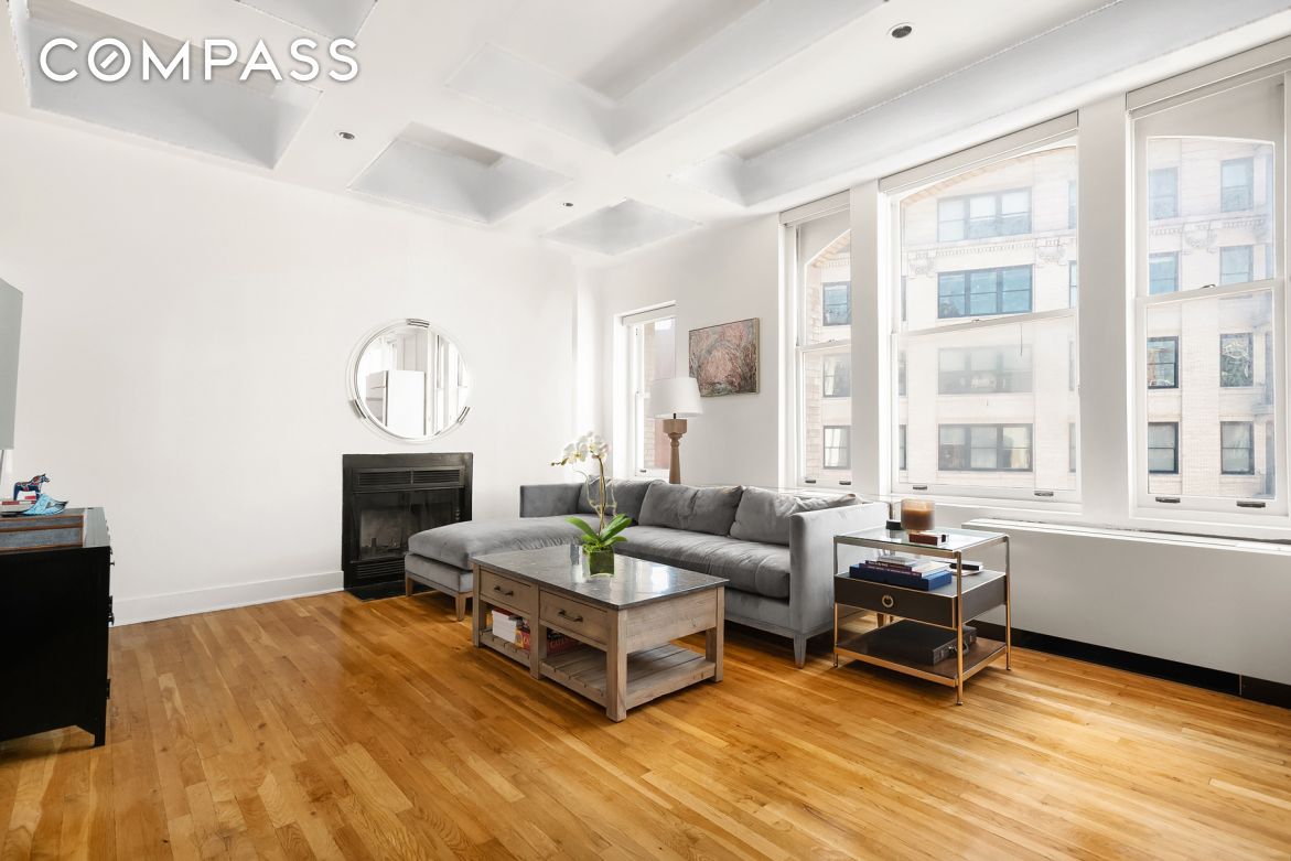 321 W 13th St, Unit 6C