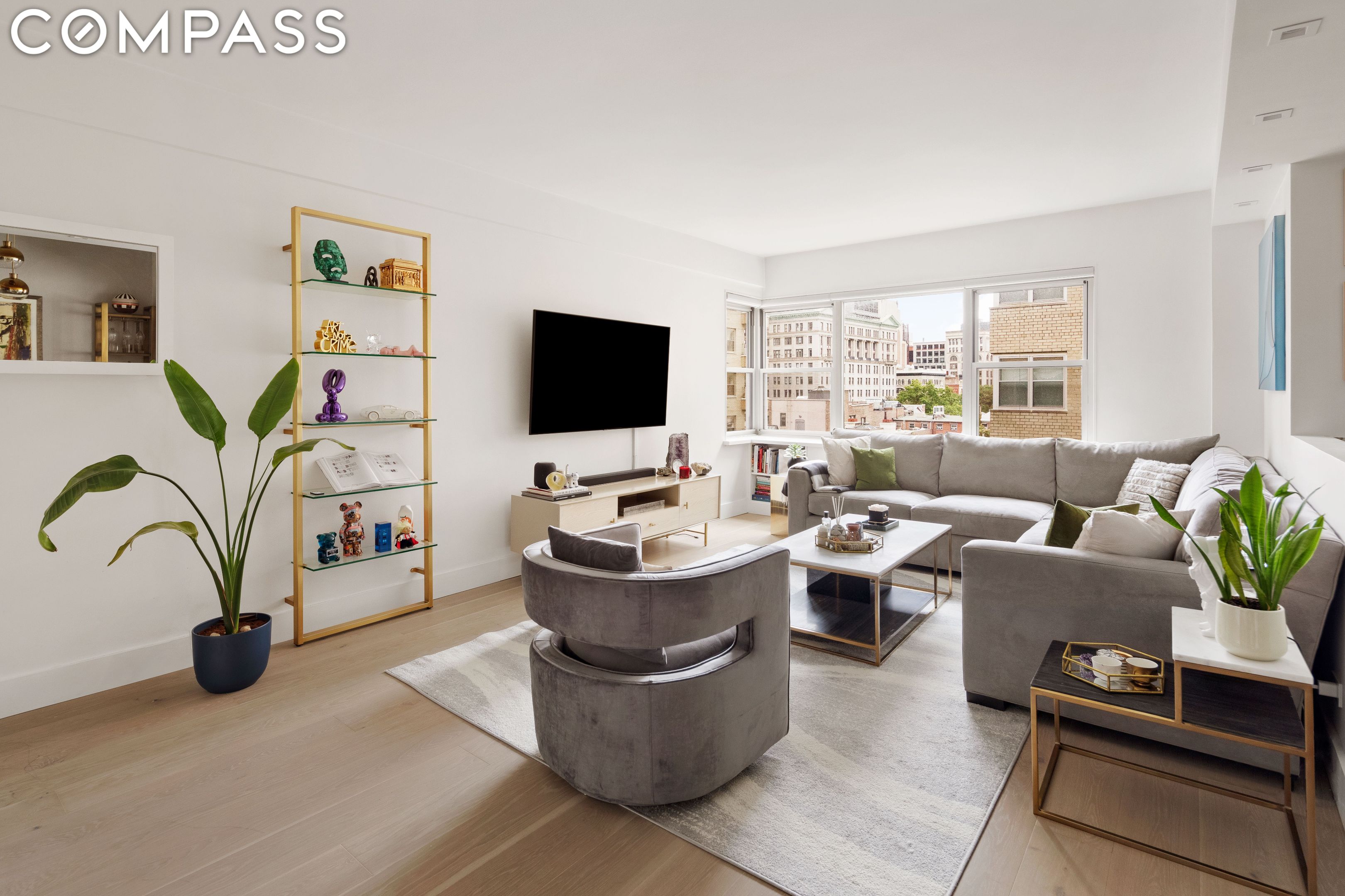 11 5th Avenue 9U