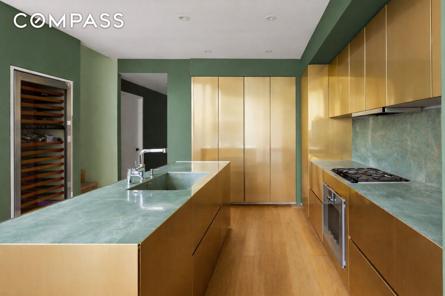 456 W 19th Street 6/7F