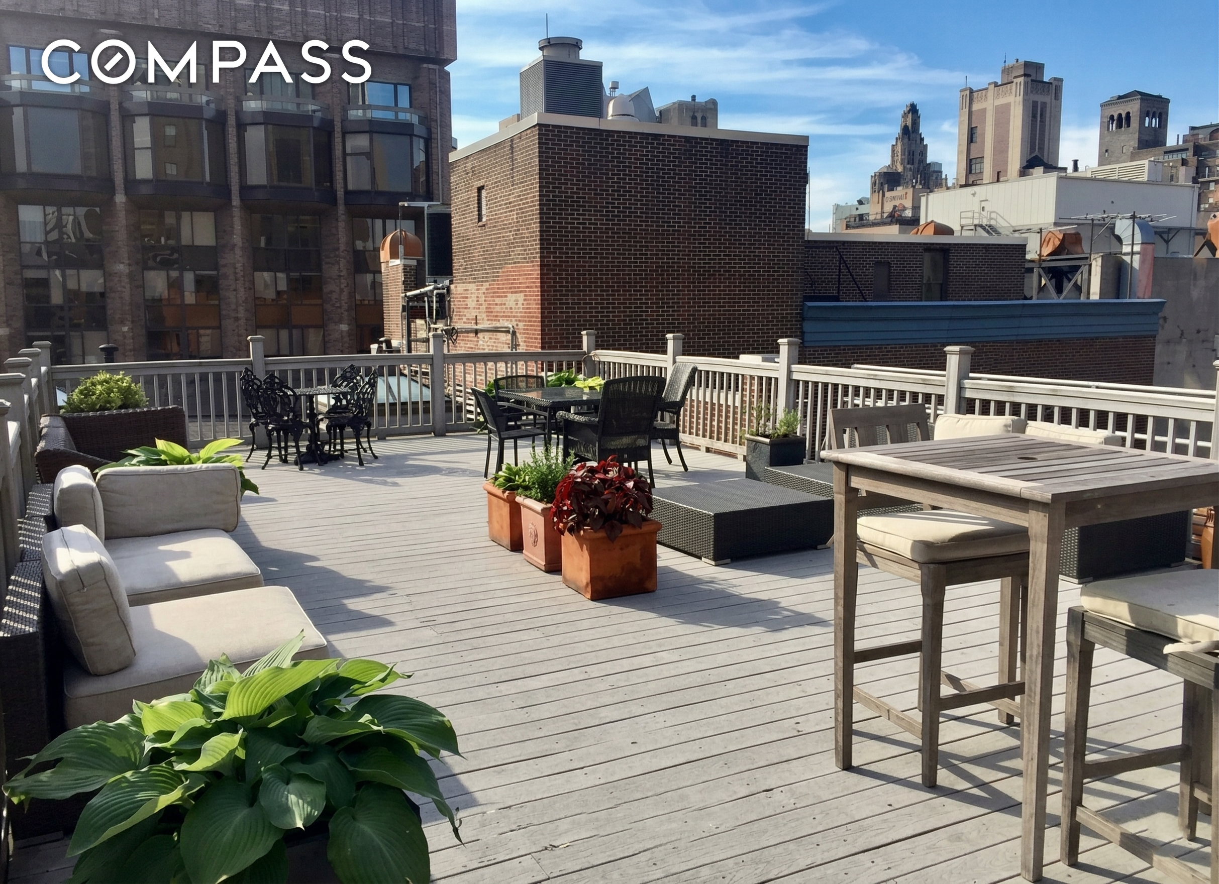 250 Mercer Street B1502