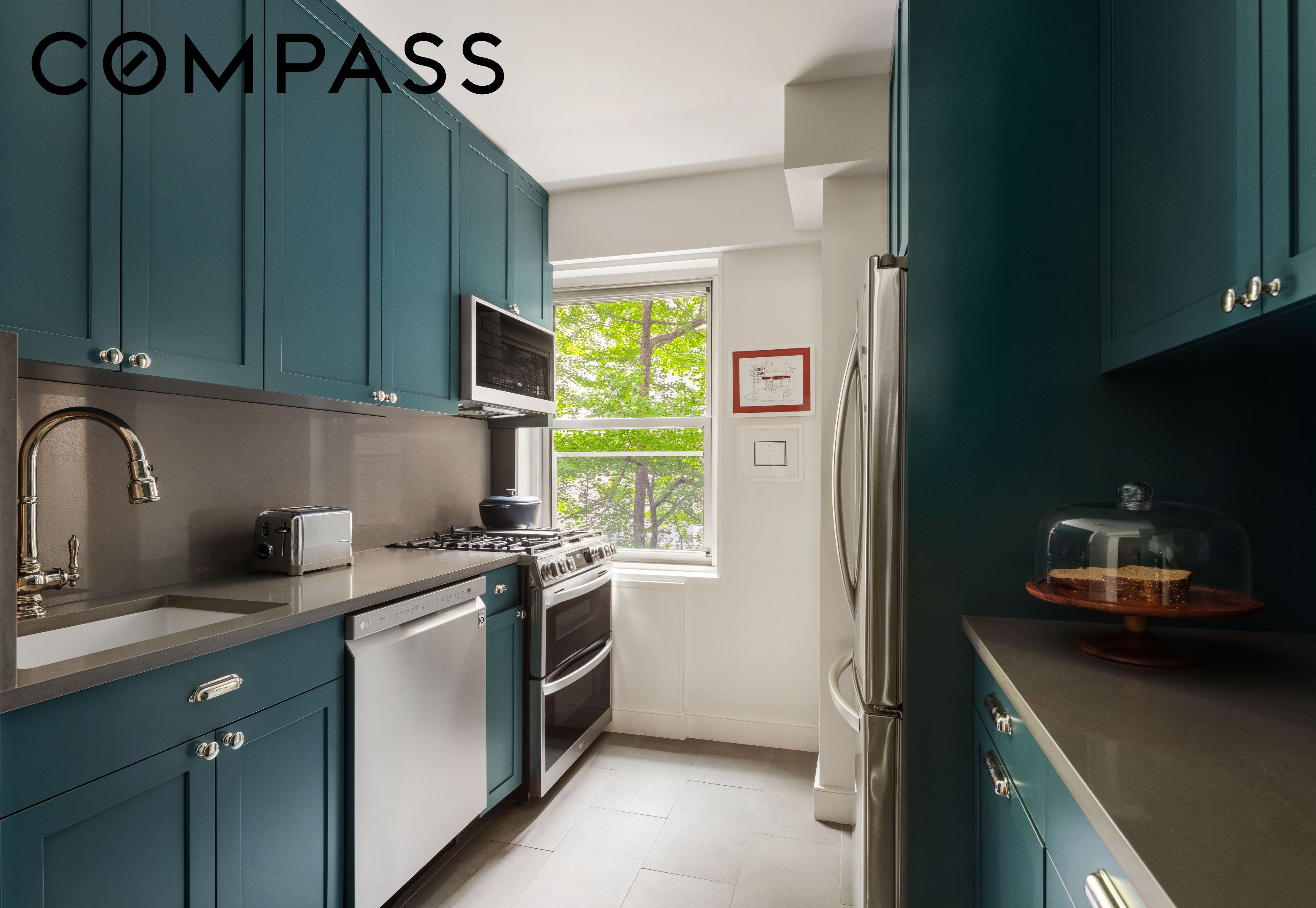 11 5th Avenue 4K