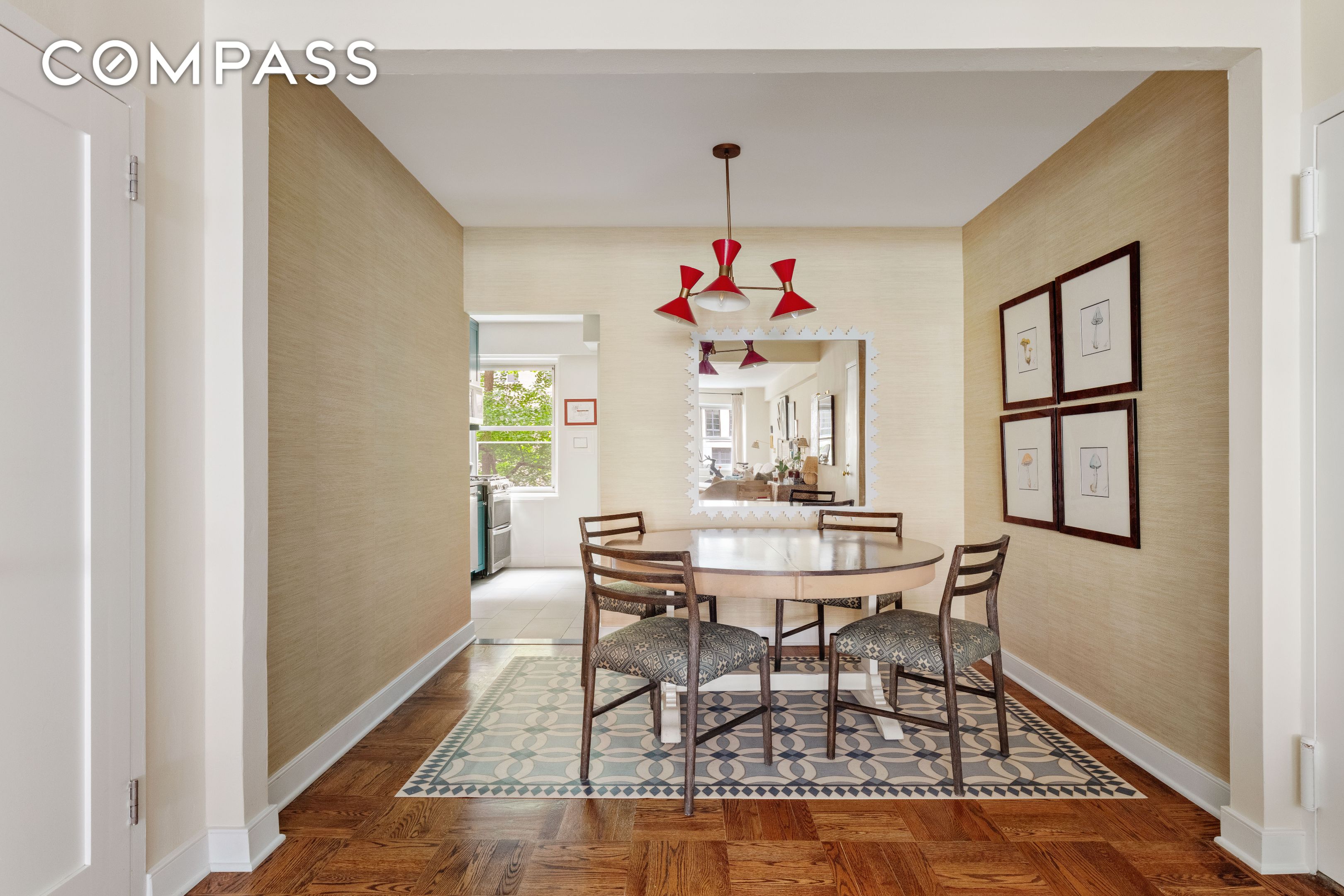 11 5th Avenue 4K