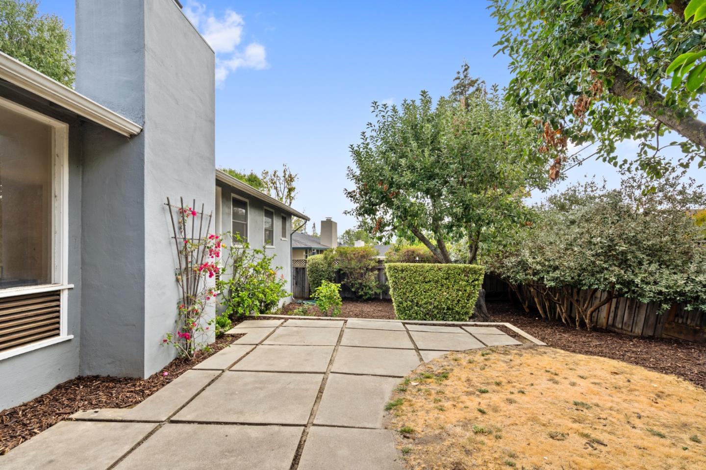 3039 Goodwin AVE
