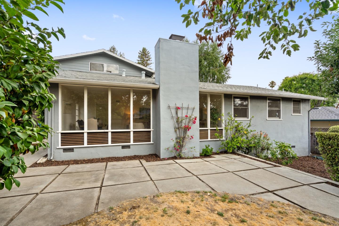 3039 Goodwin AVE