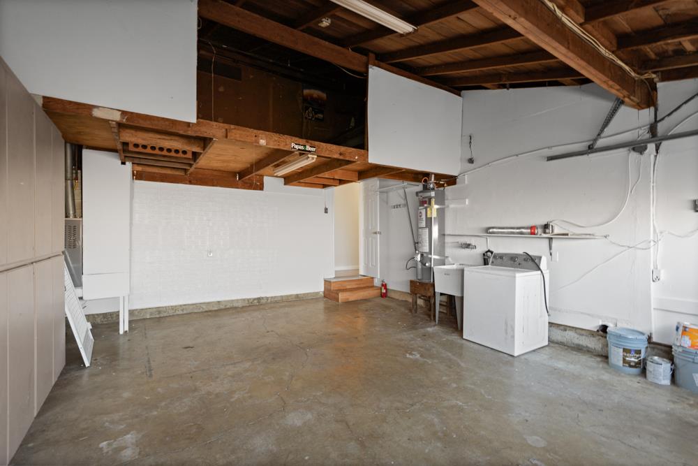 36347 Magellan Drive