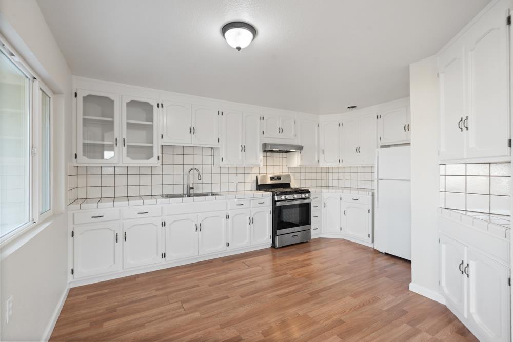 36347 Magellan Drive