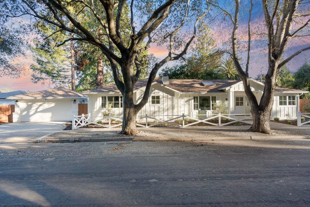 1010 Ringwood Avenue