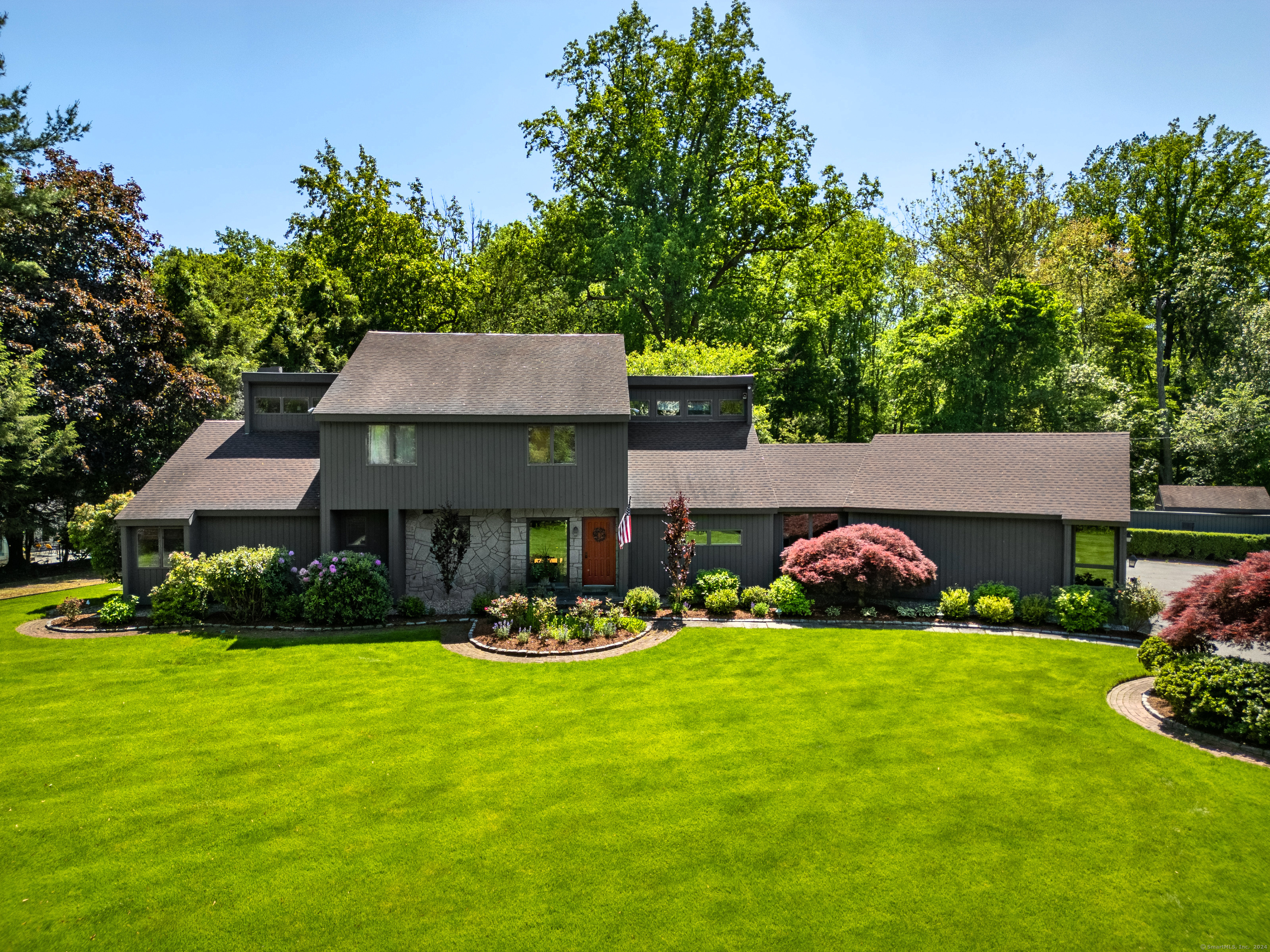 126 Wakeman Lane
