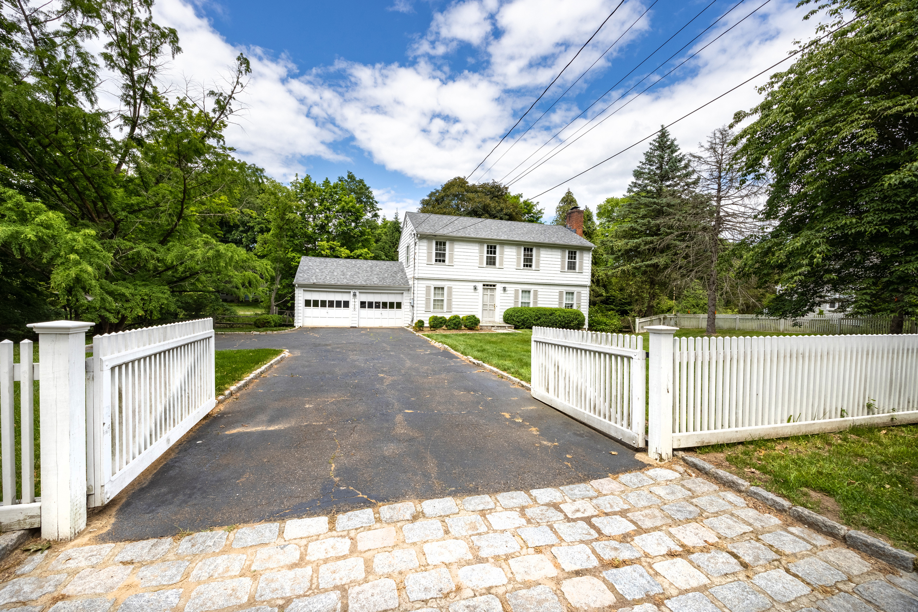 1780 Bronson Road