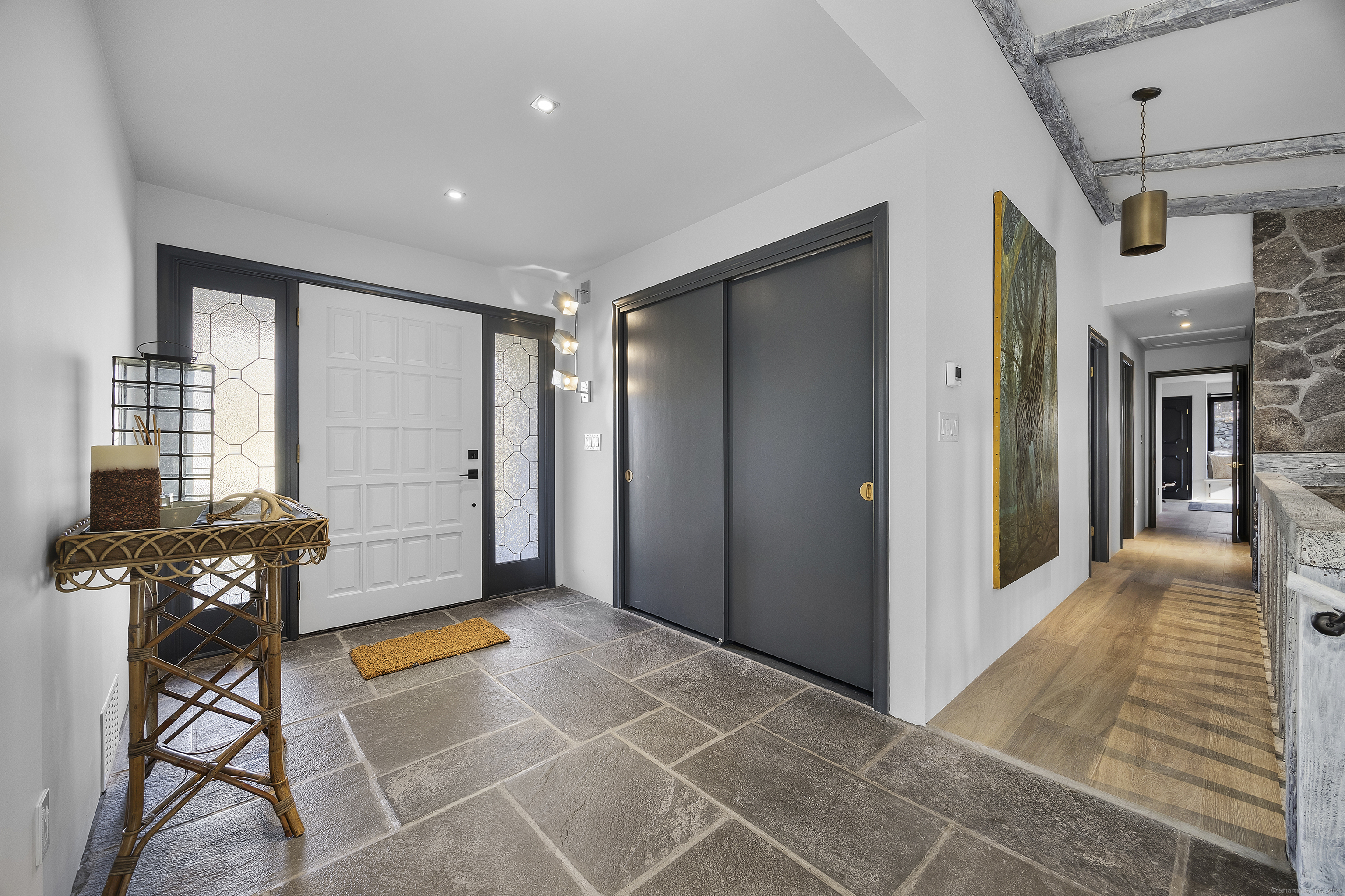 1001 Hulls Farm Road