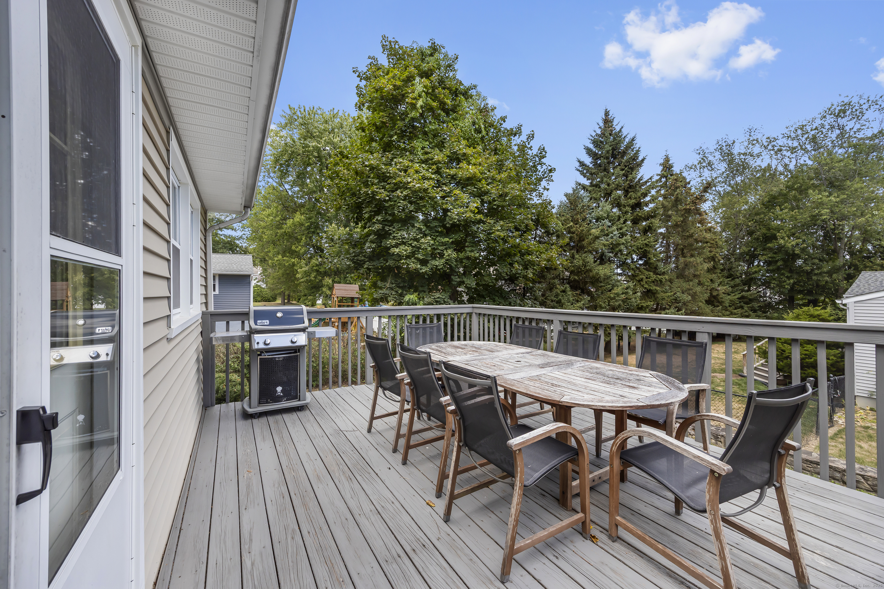 4 Soundview Avenue