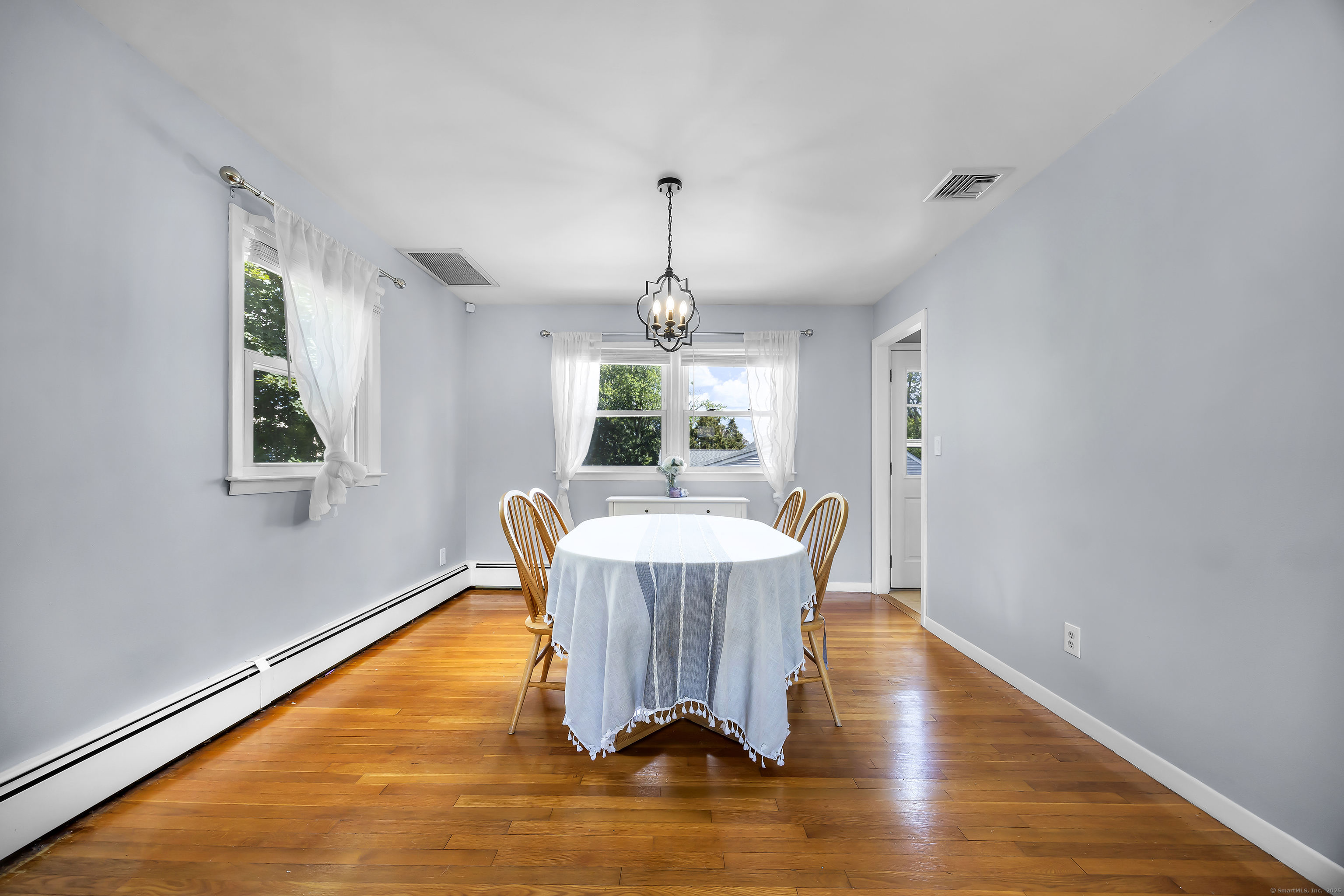 4 Soundview Avenue