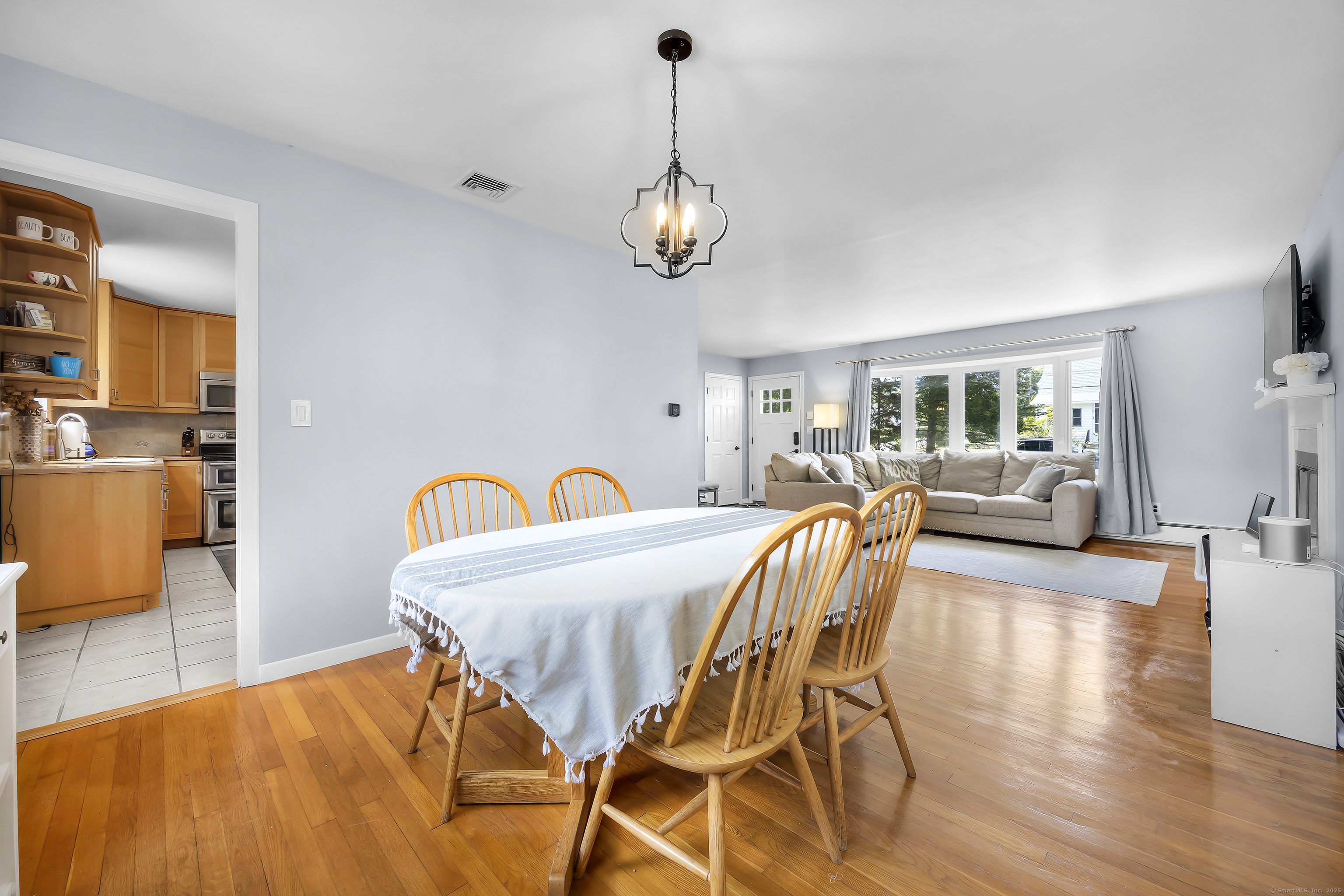4 Soundview Avenue