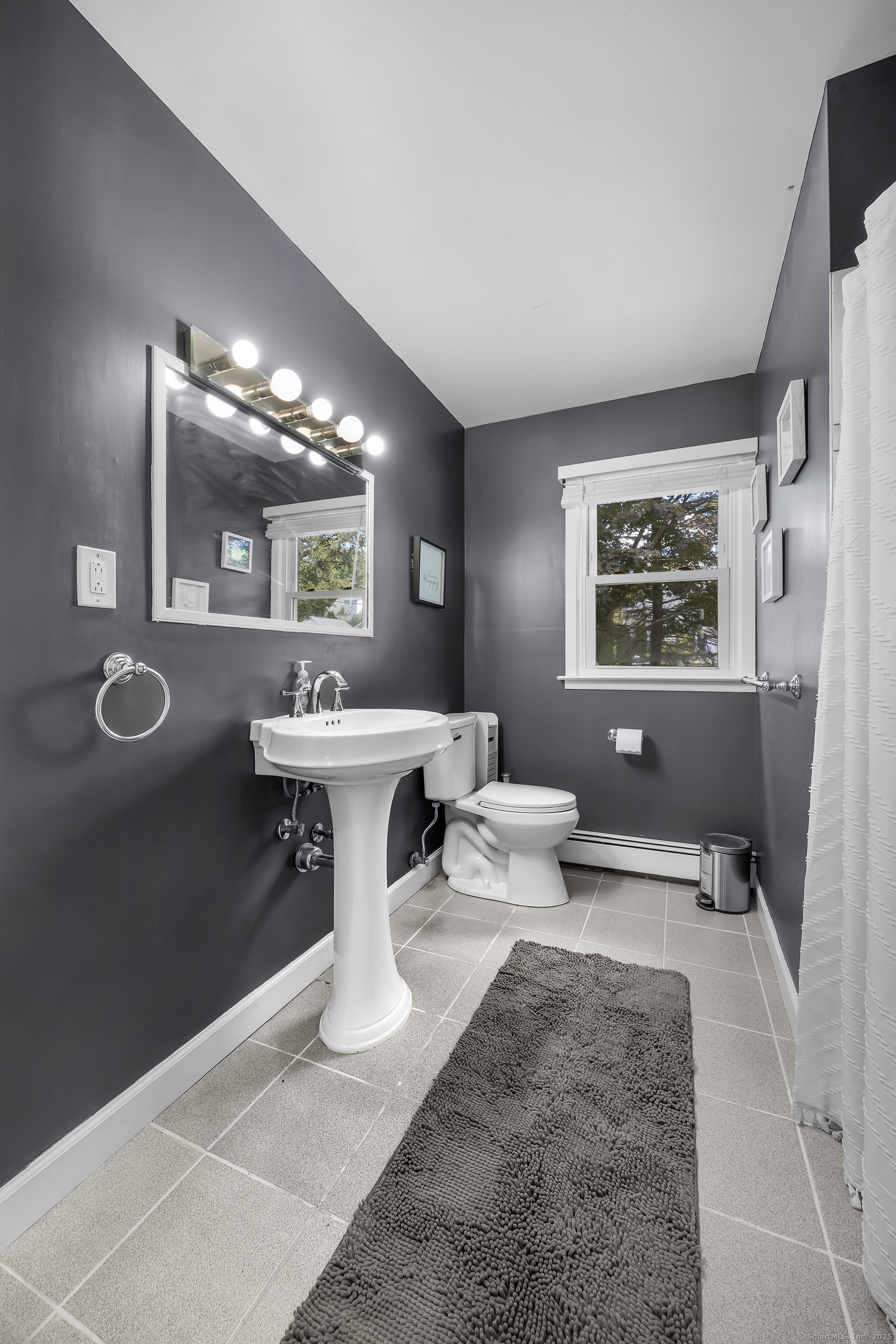 4 Soundview Avenue