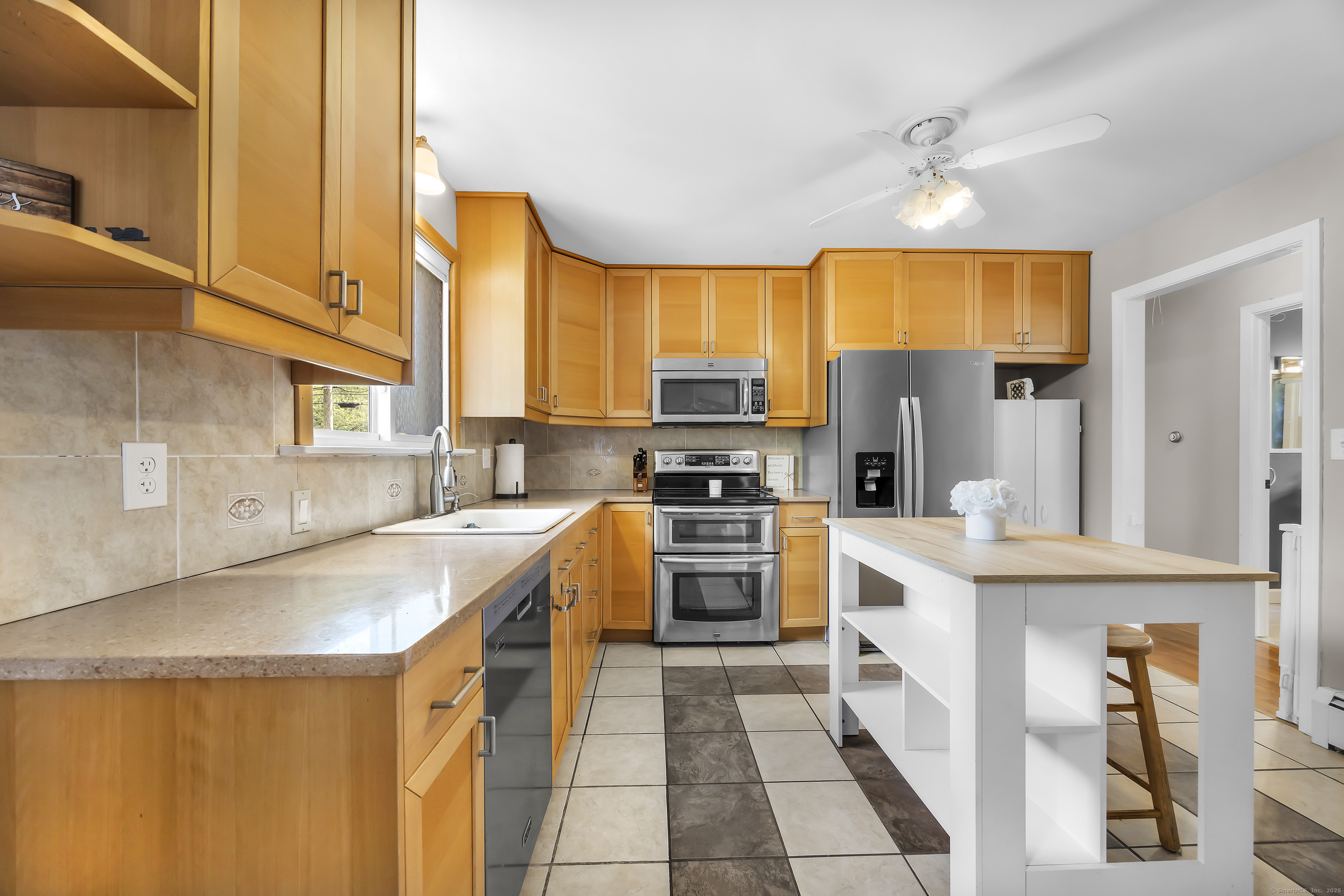 4 Soundview Avenue