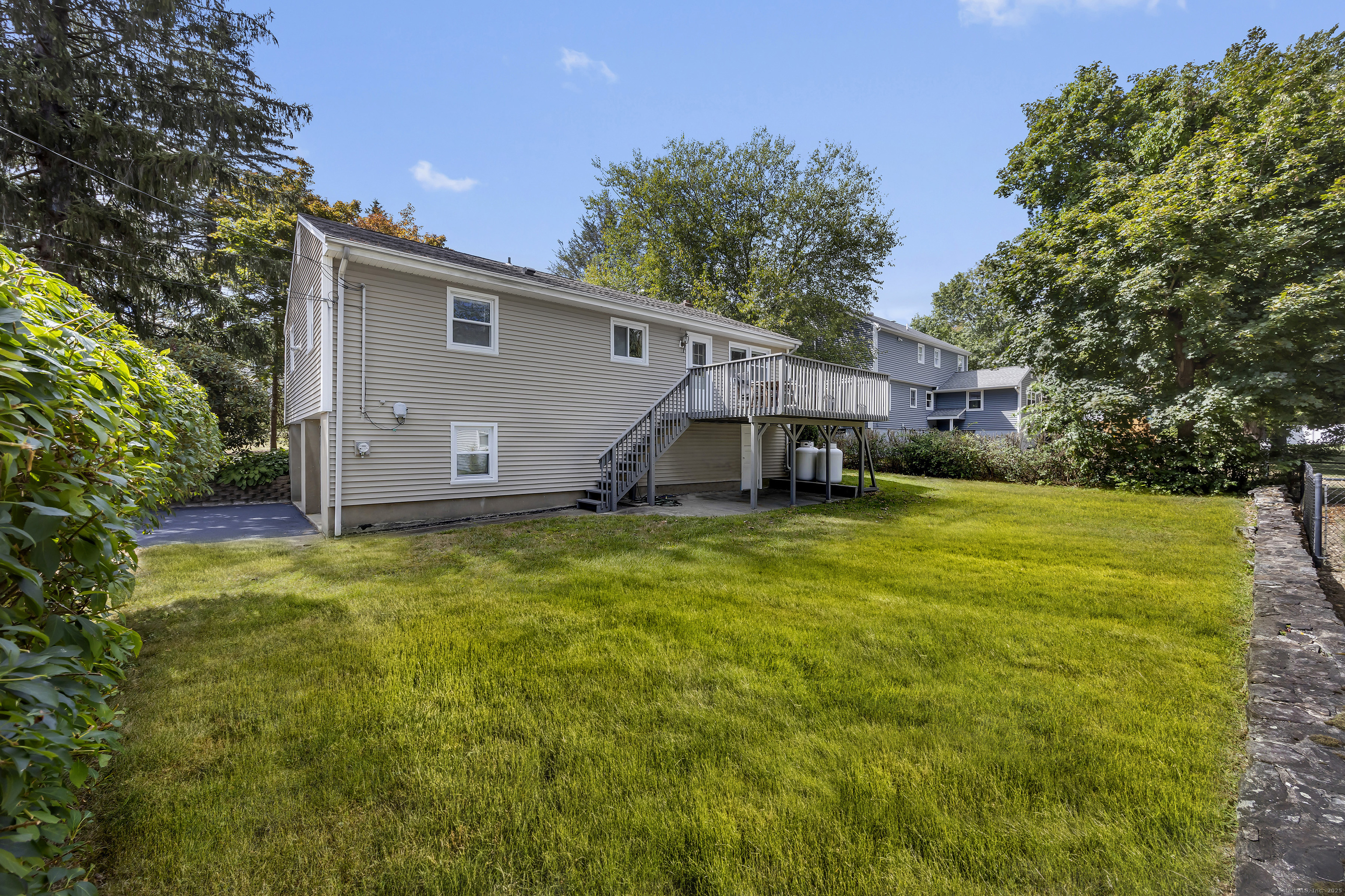 4 Soundview Avenue