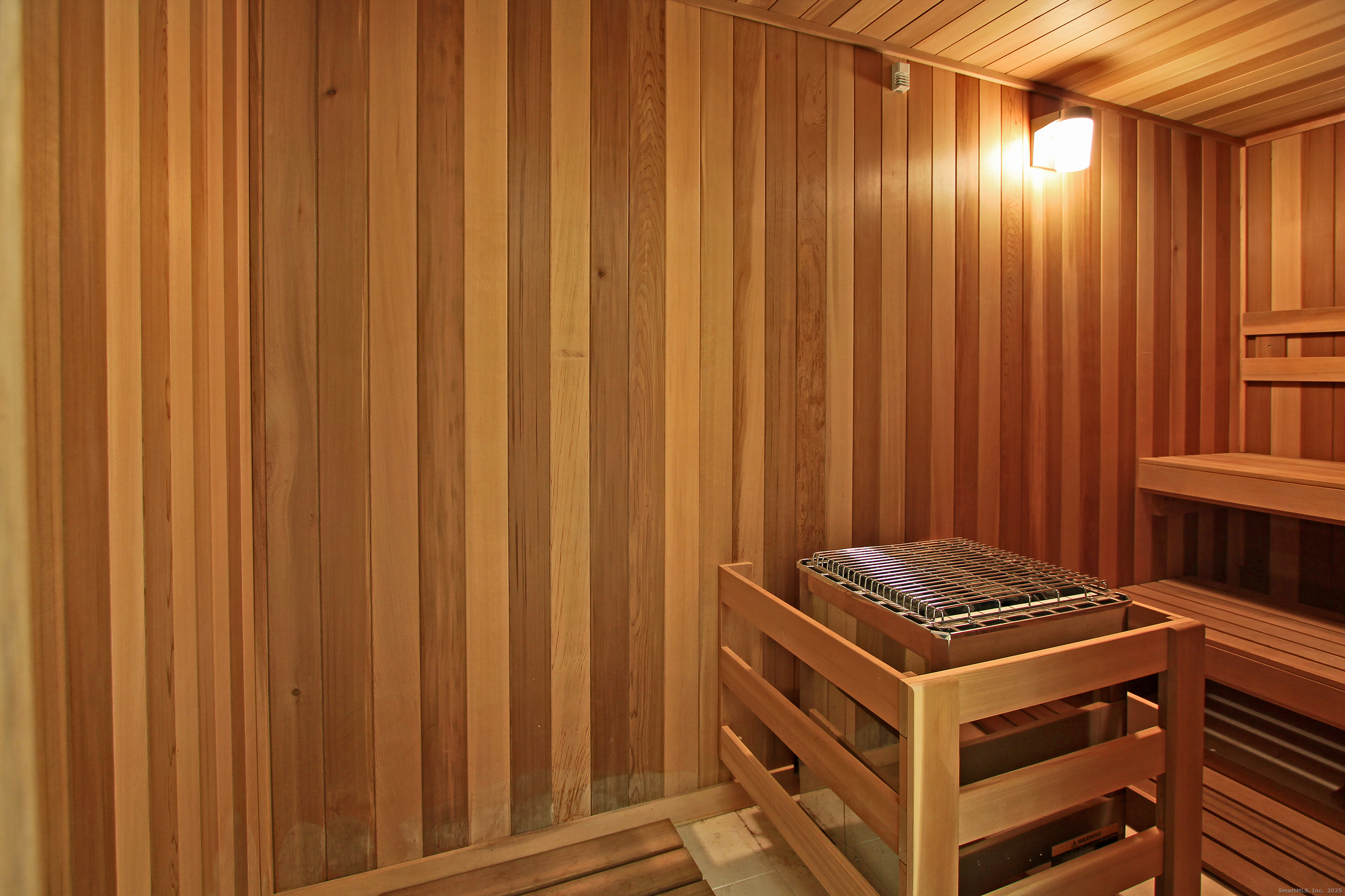 100 Parrott Drive 1402