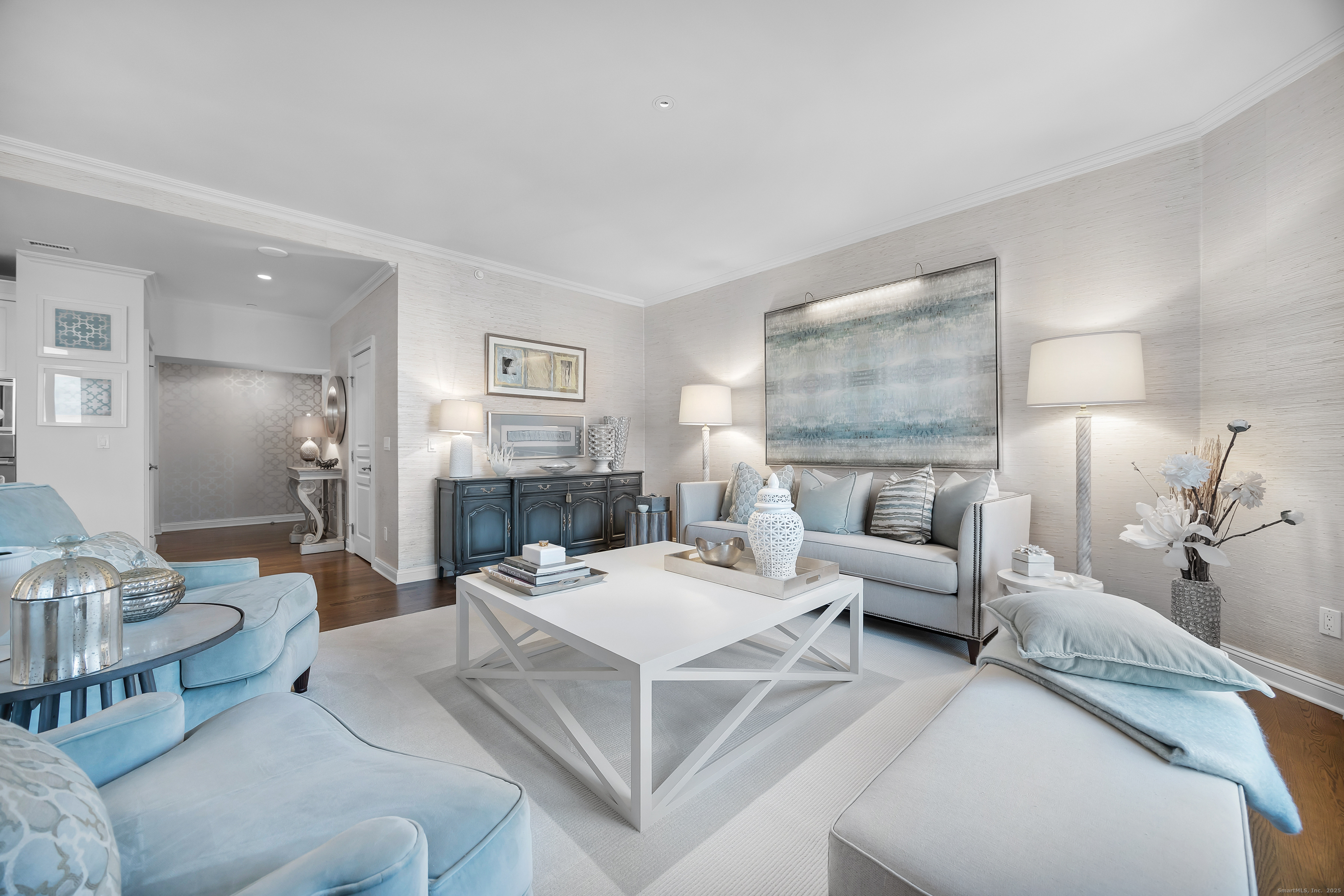 100 Parrott Drive 1402