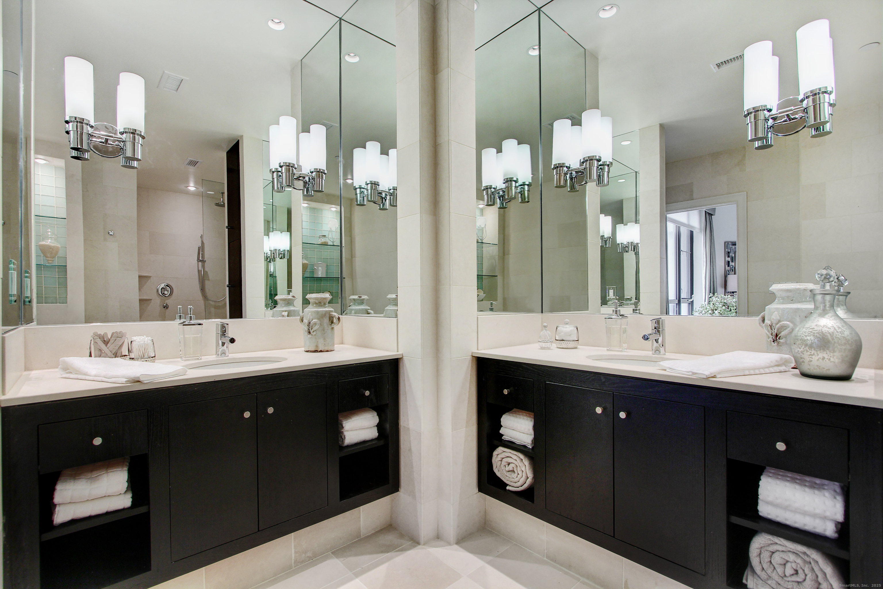 100 Parrott Drive 1402