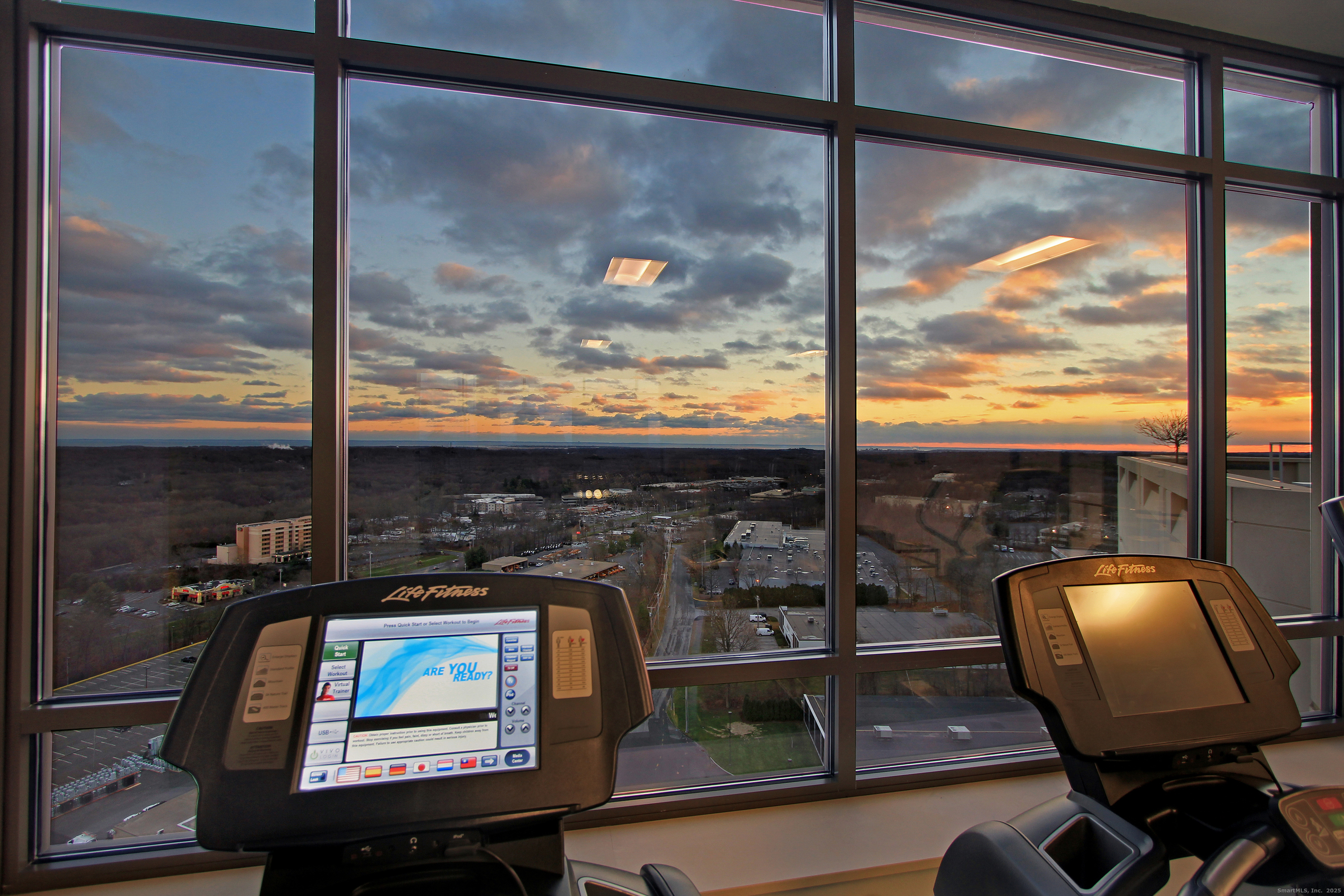 100 Parrott Drive 1402