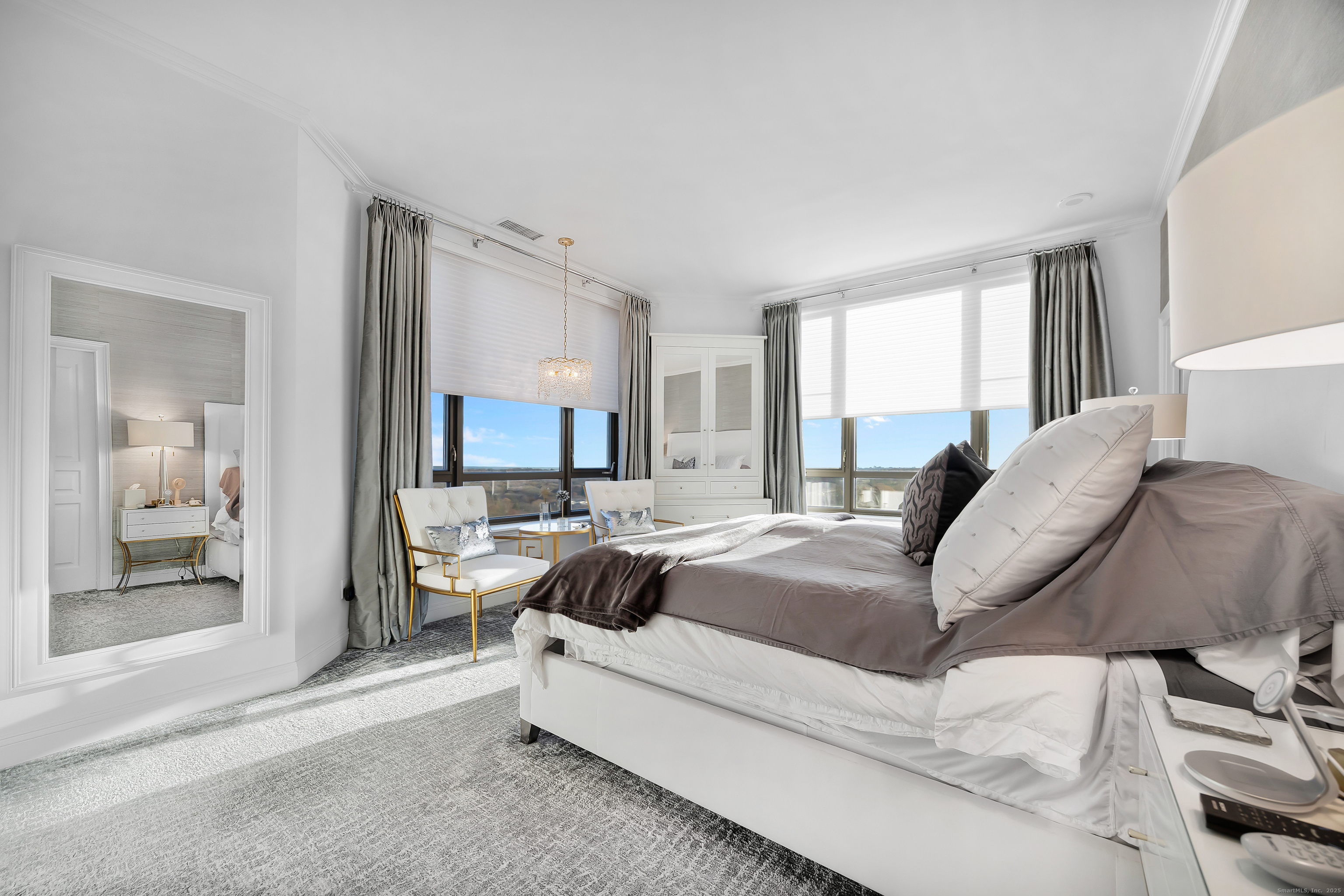 100 Parrott Drive 1402