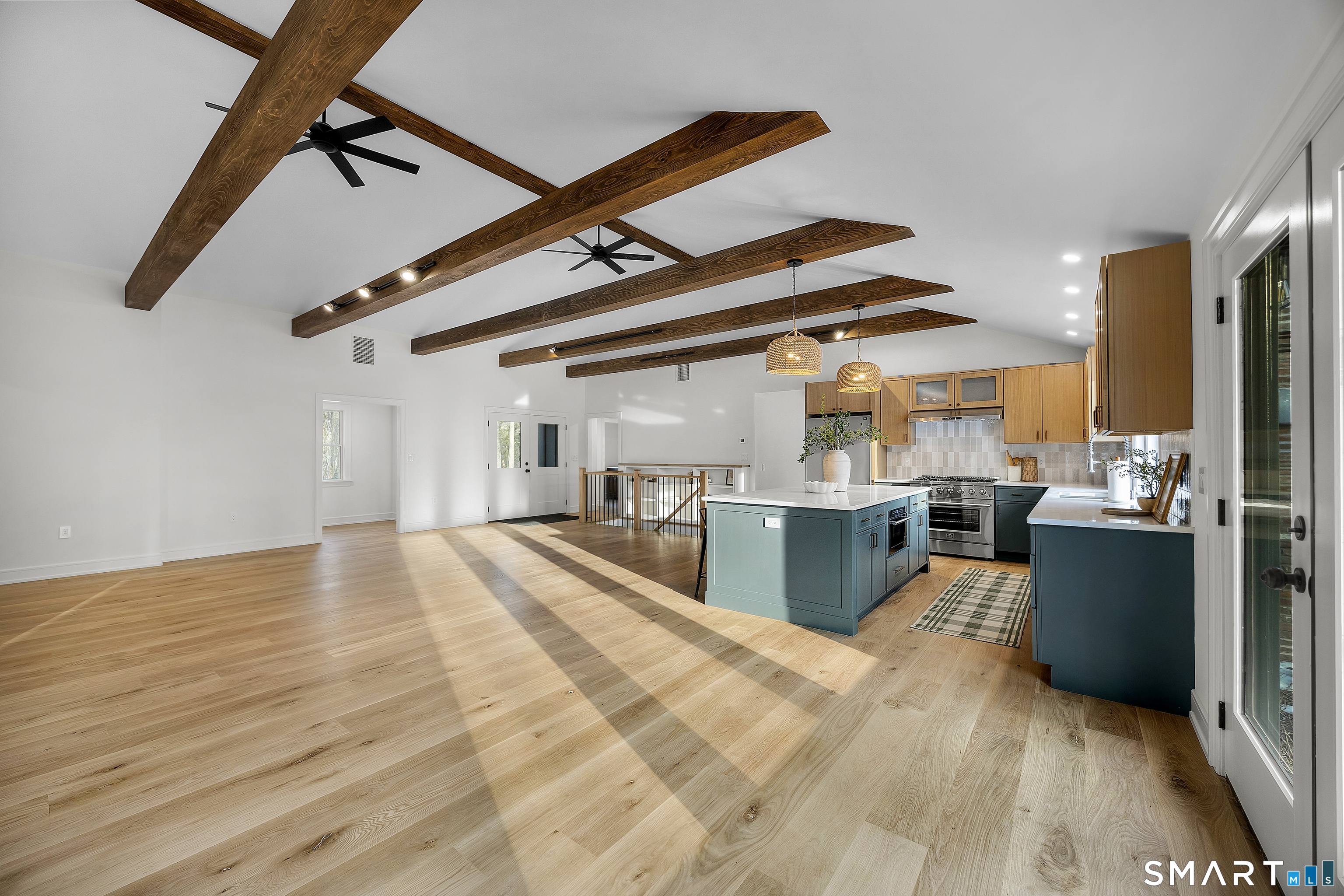 140 Mile Common Road