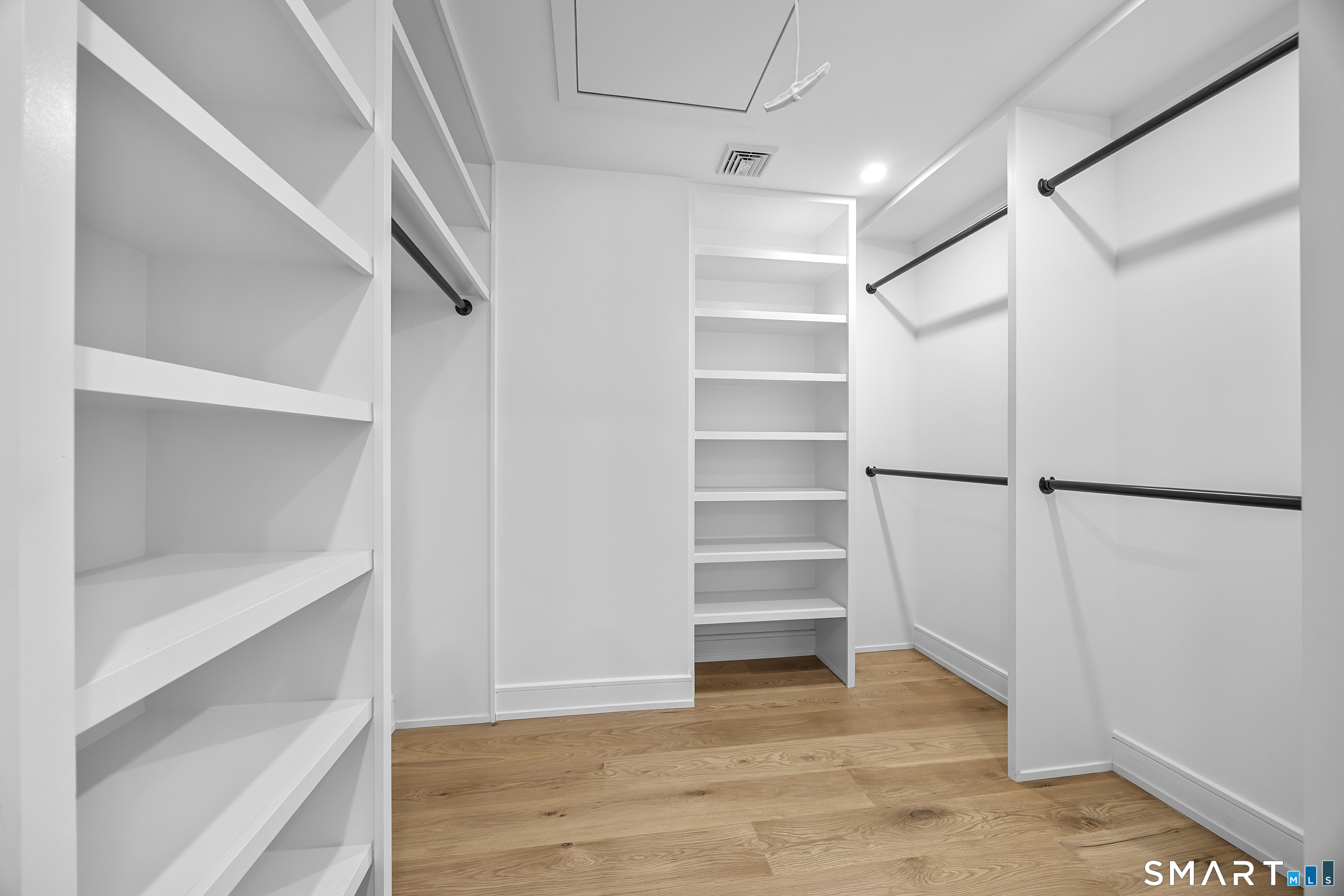 140 Mile Common Road