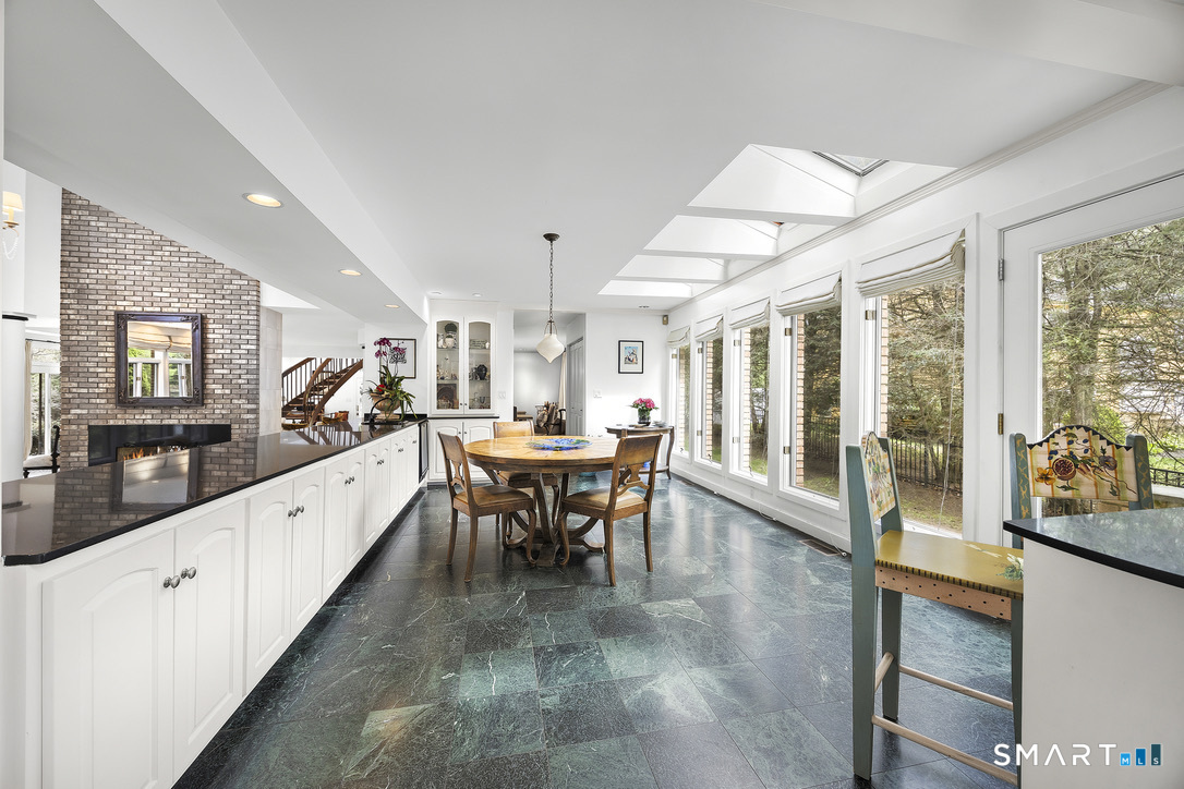 34 Canoe Brook Road