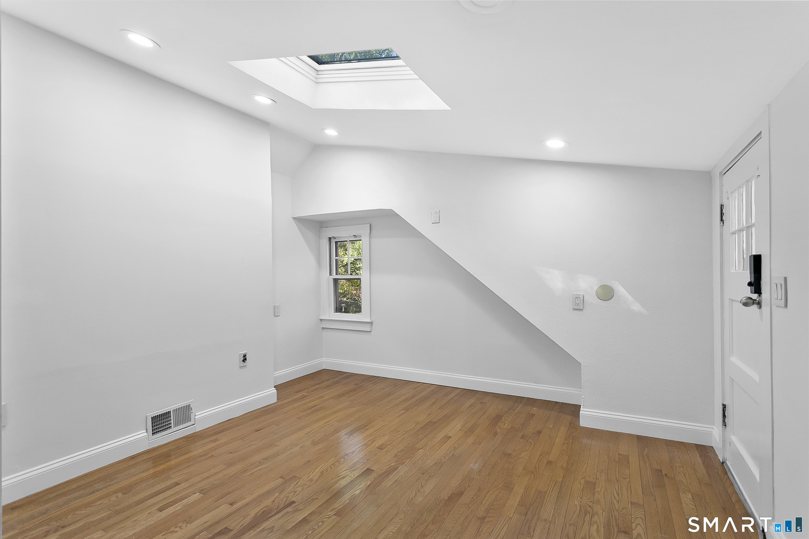 105 Southworth Street