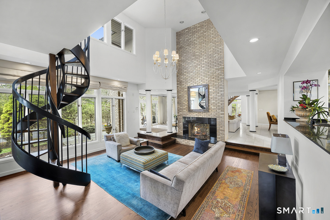 34 Canoe Brook Road