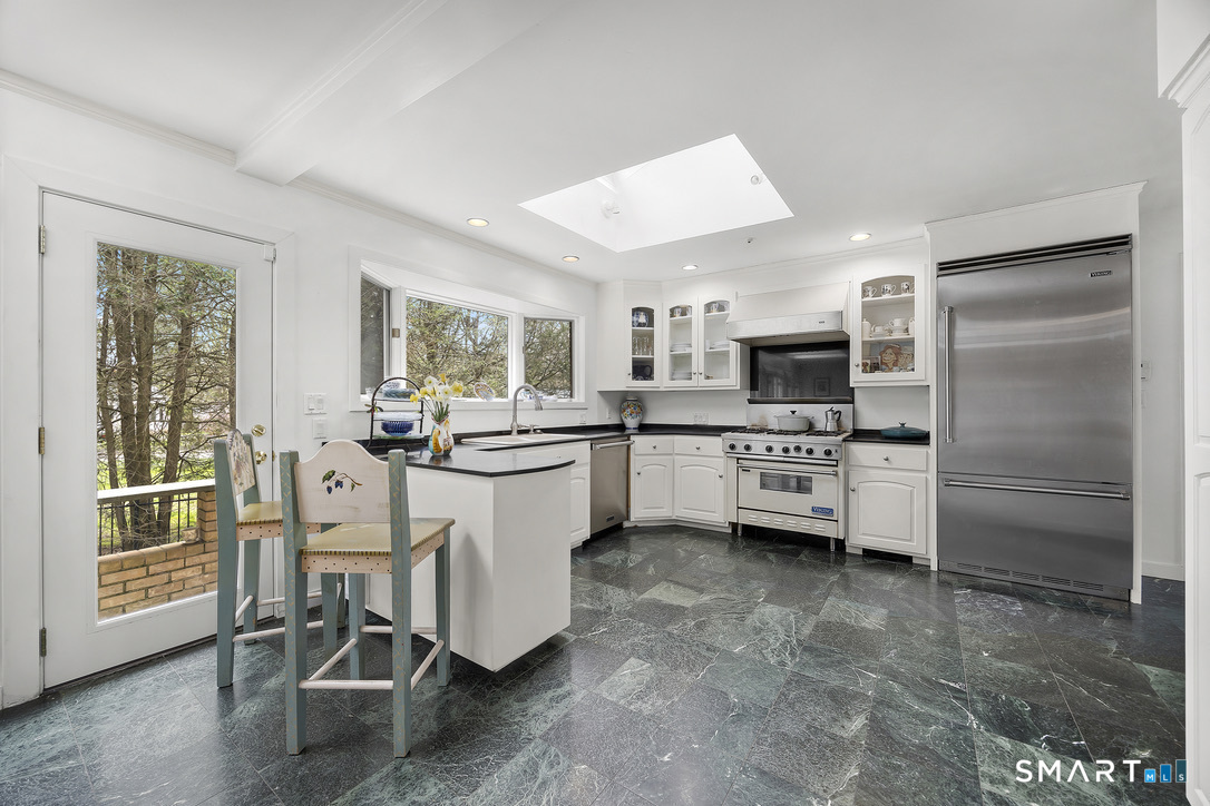 34 Canoe Brook Road