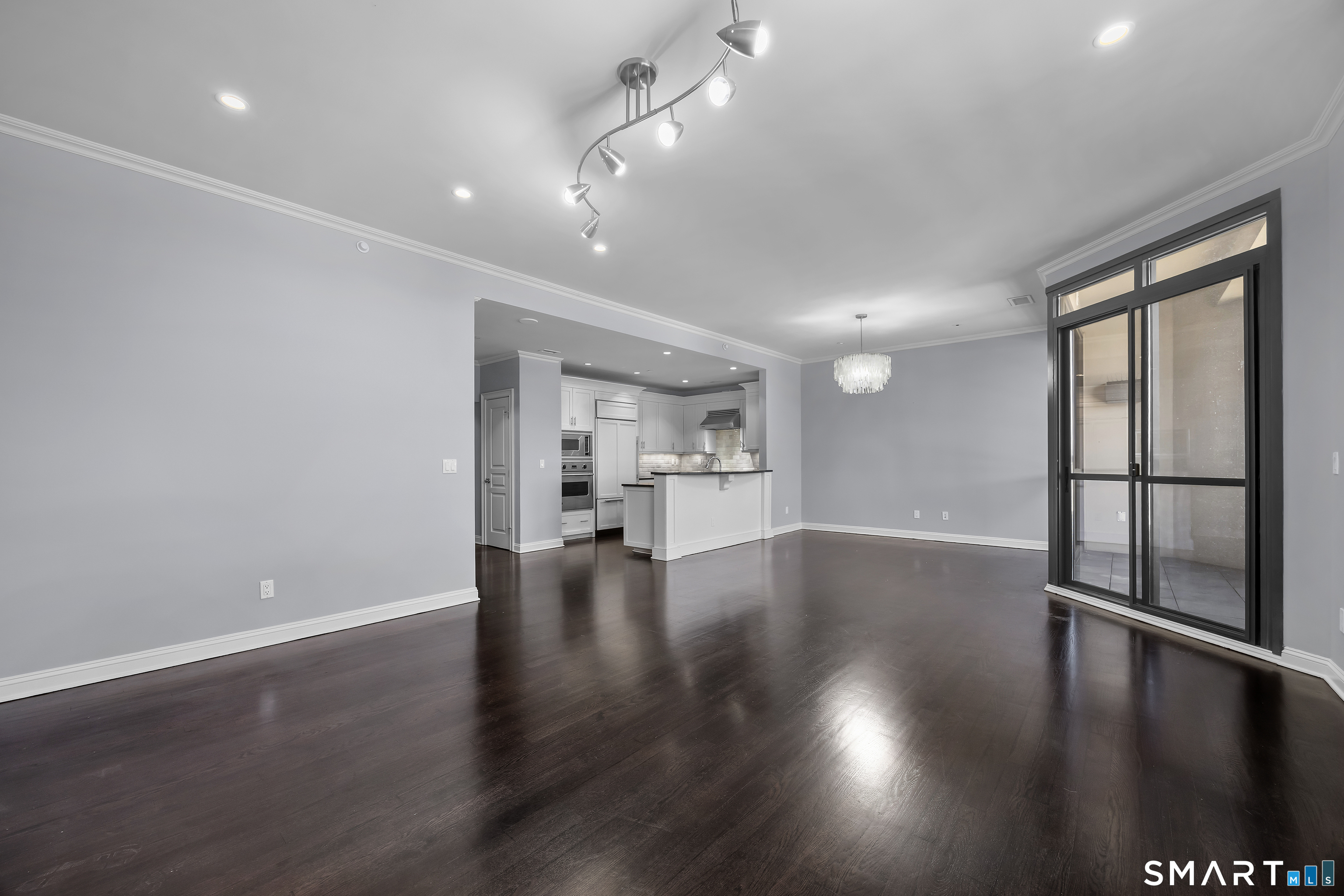 100 Parrott Drive Unit: 1106