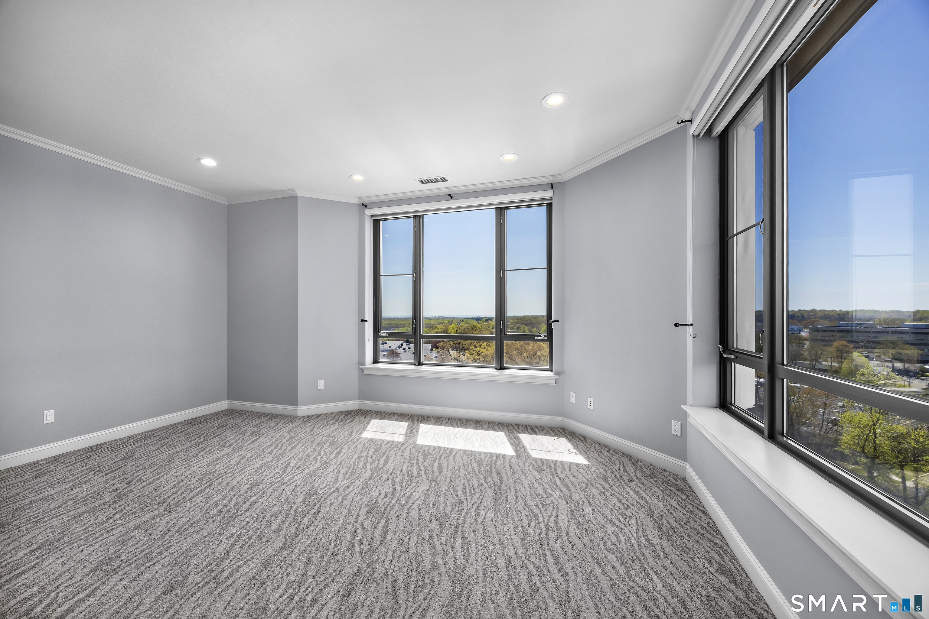 100 Parrott Drive Unit: 1106