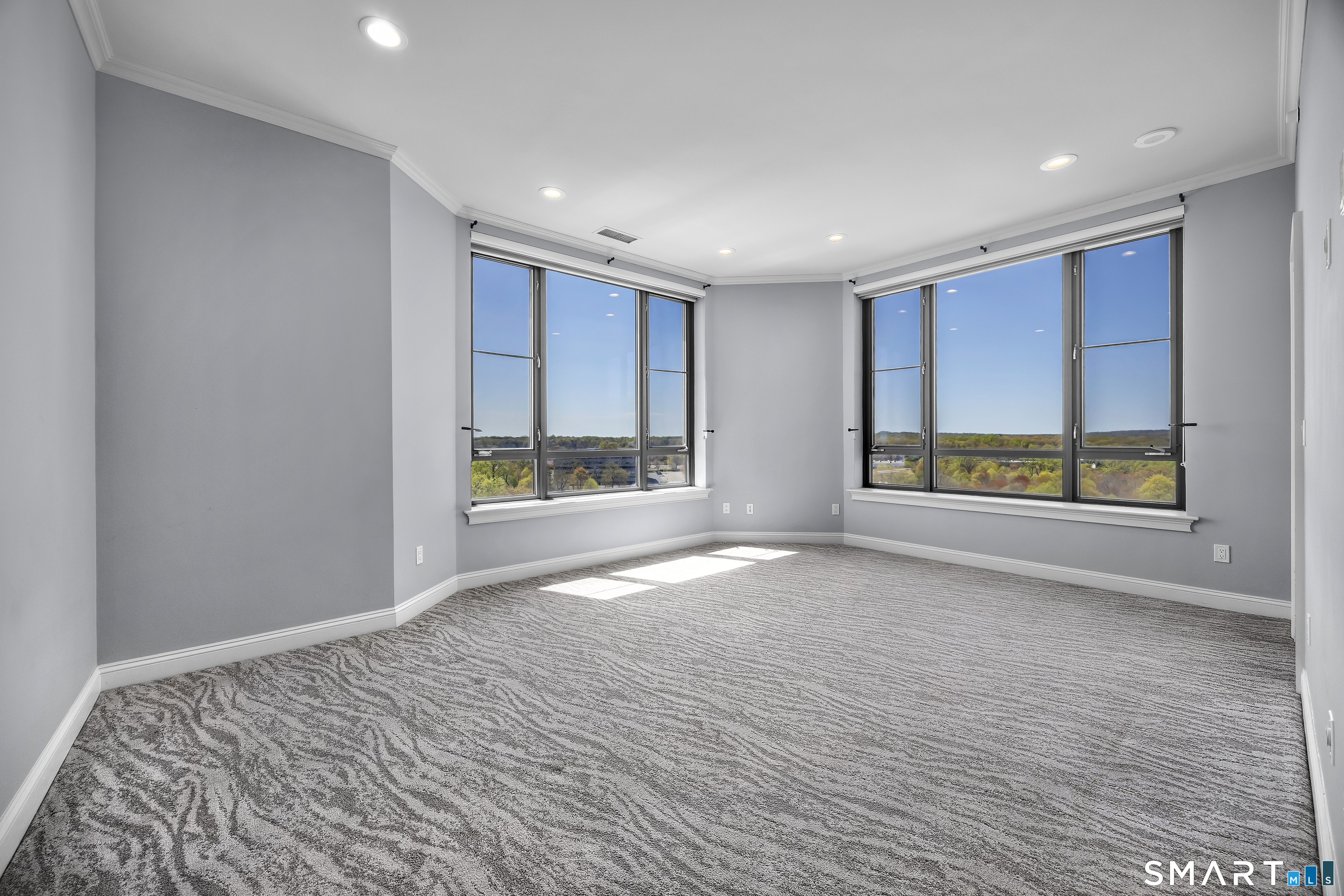 100 Parrott Drive Unit: 1106