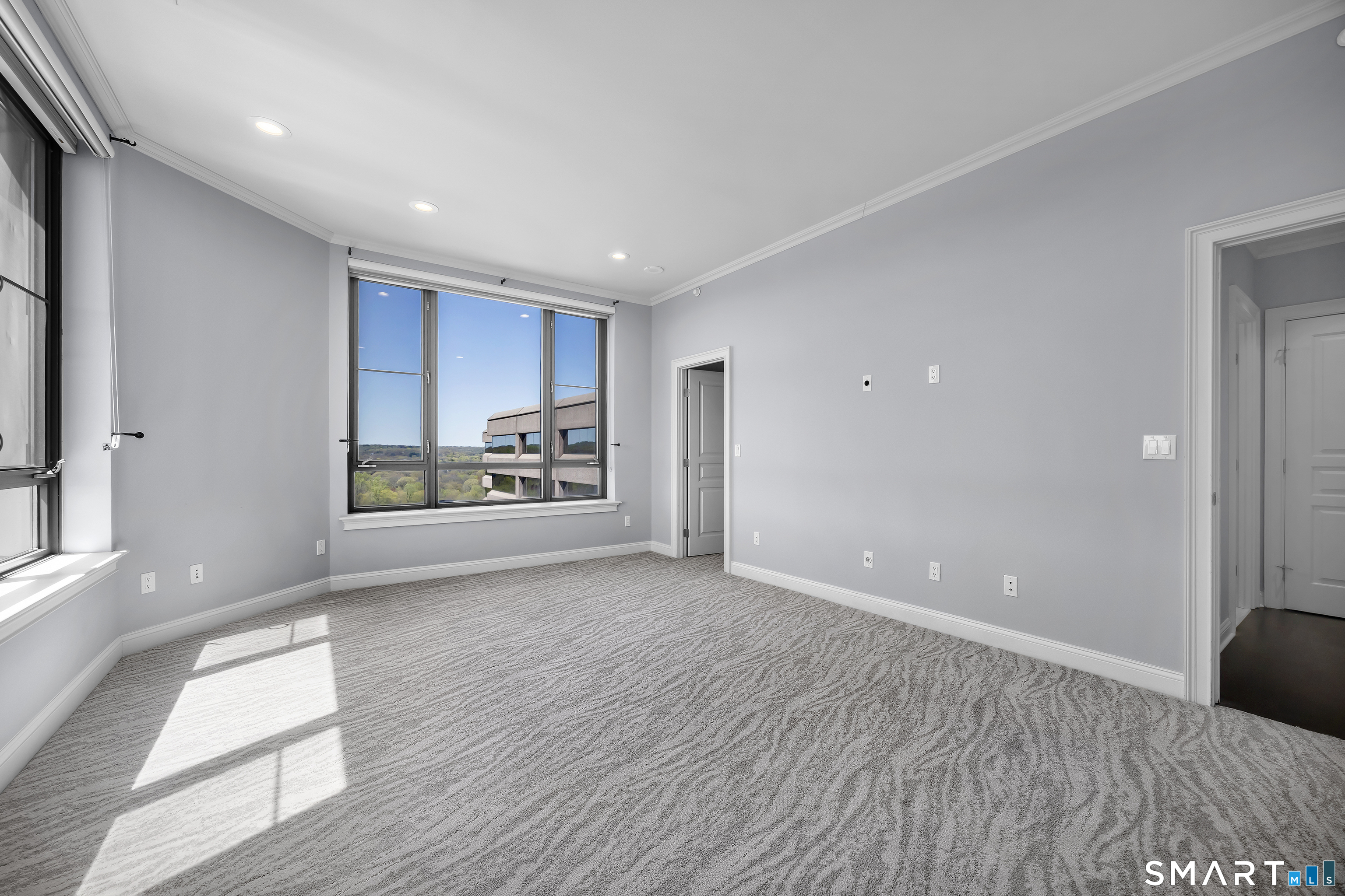 100 Parrott Drive Unit: 1106