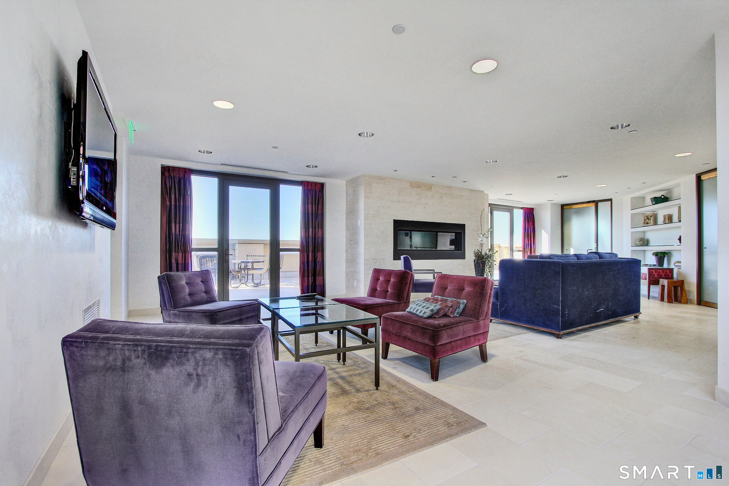 100 Parrott Drive Unit: 1106