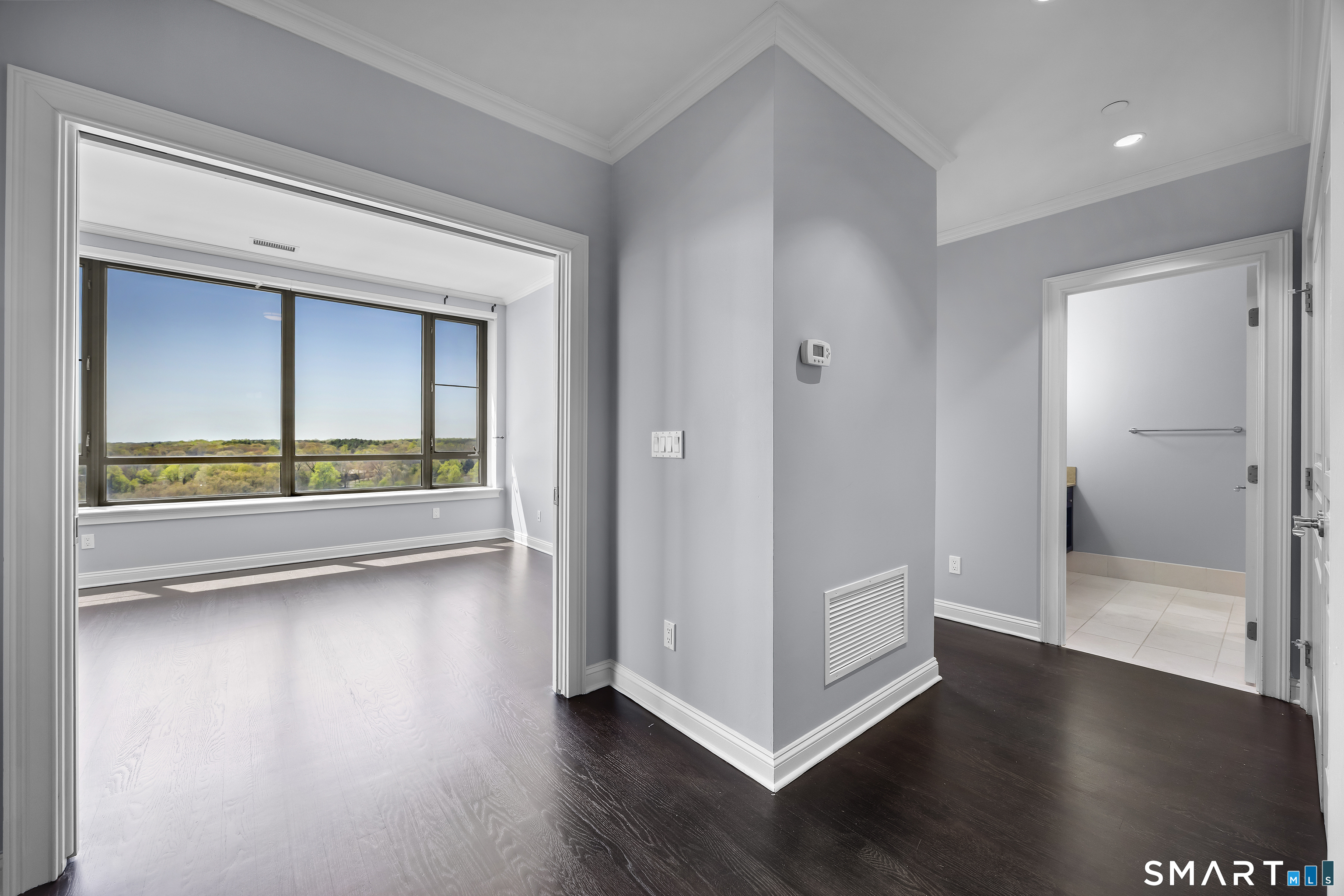 100 Parrott Drive Unit: 1106