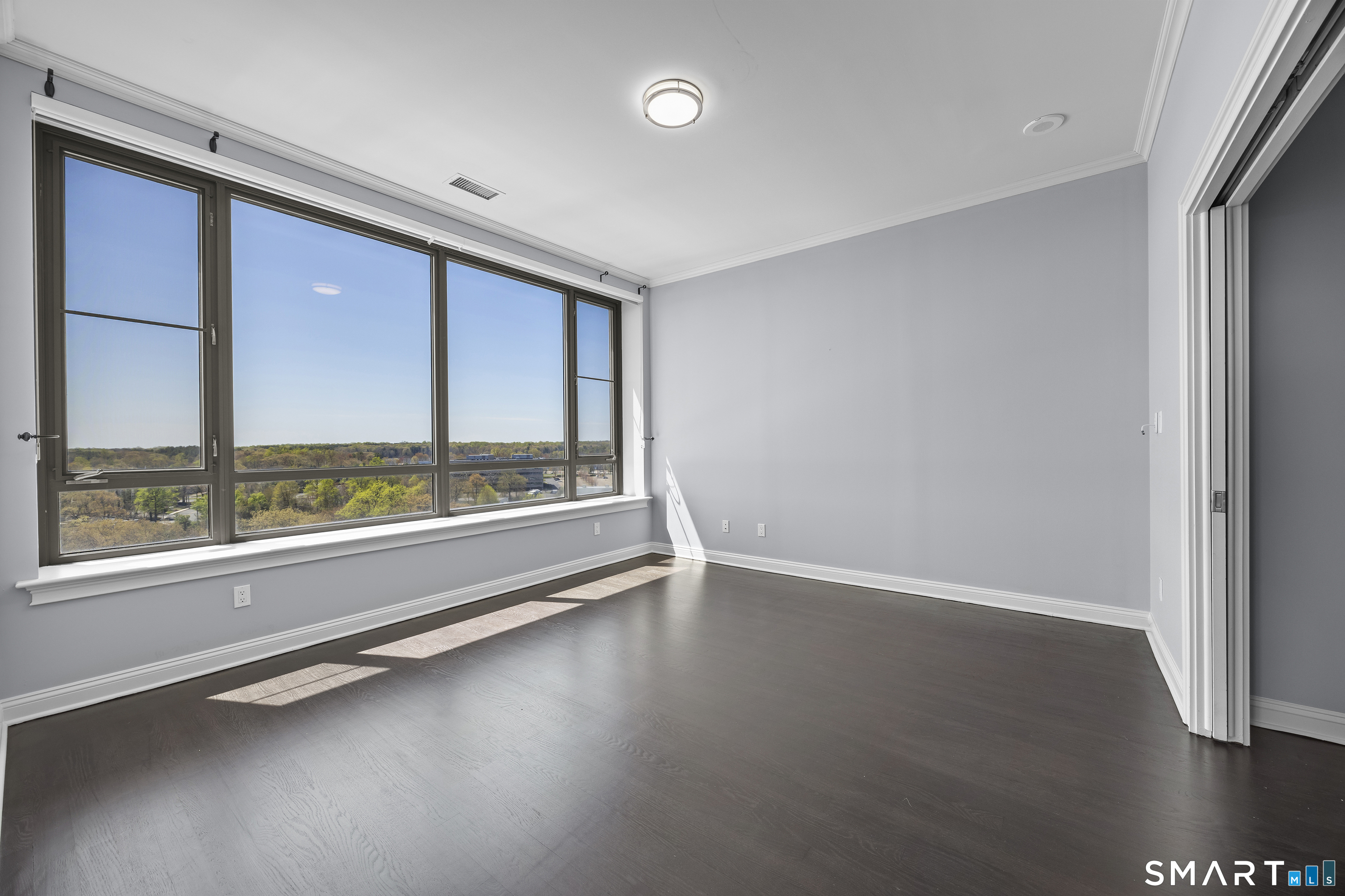 100 Parrott Drive Unit: 1106