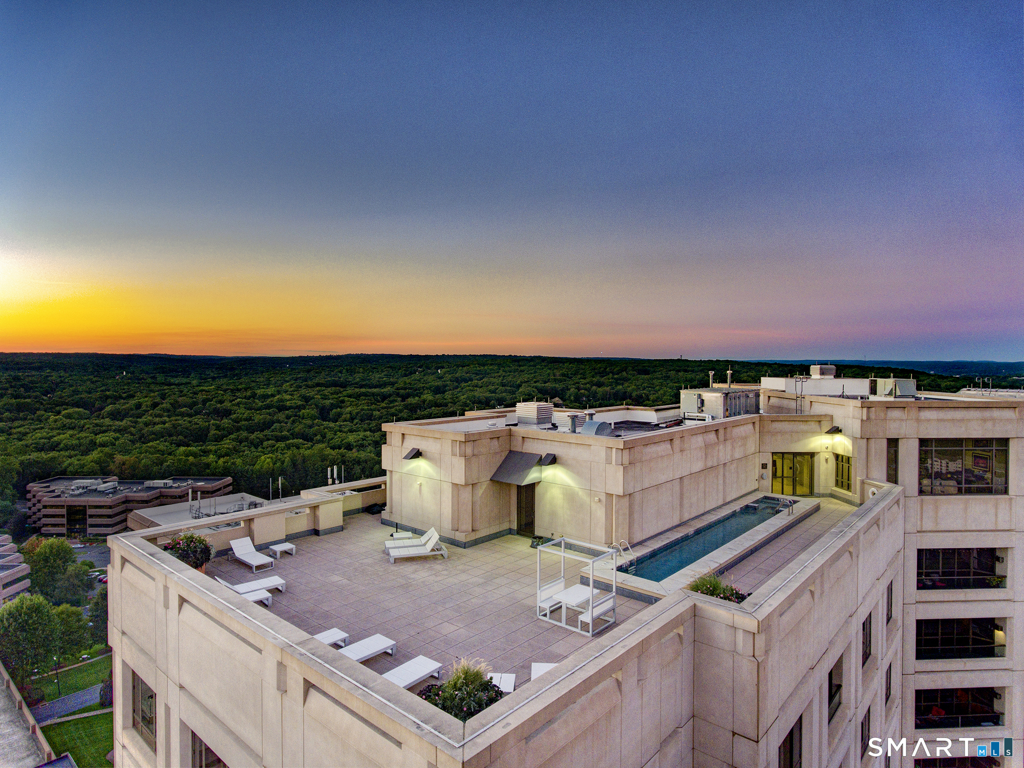 100 Parrott Drive Unit: 1106