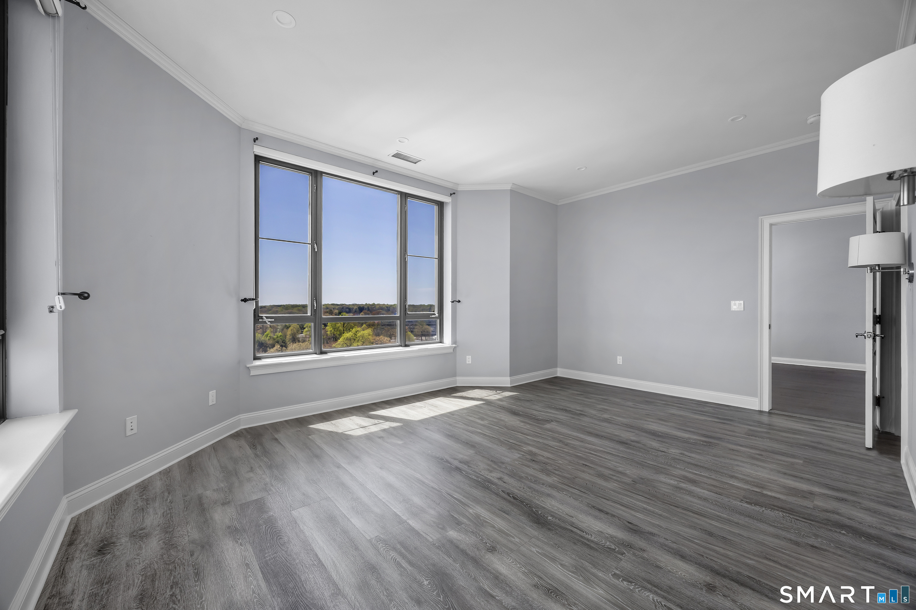 100 Parrott Drive Unit: 1106