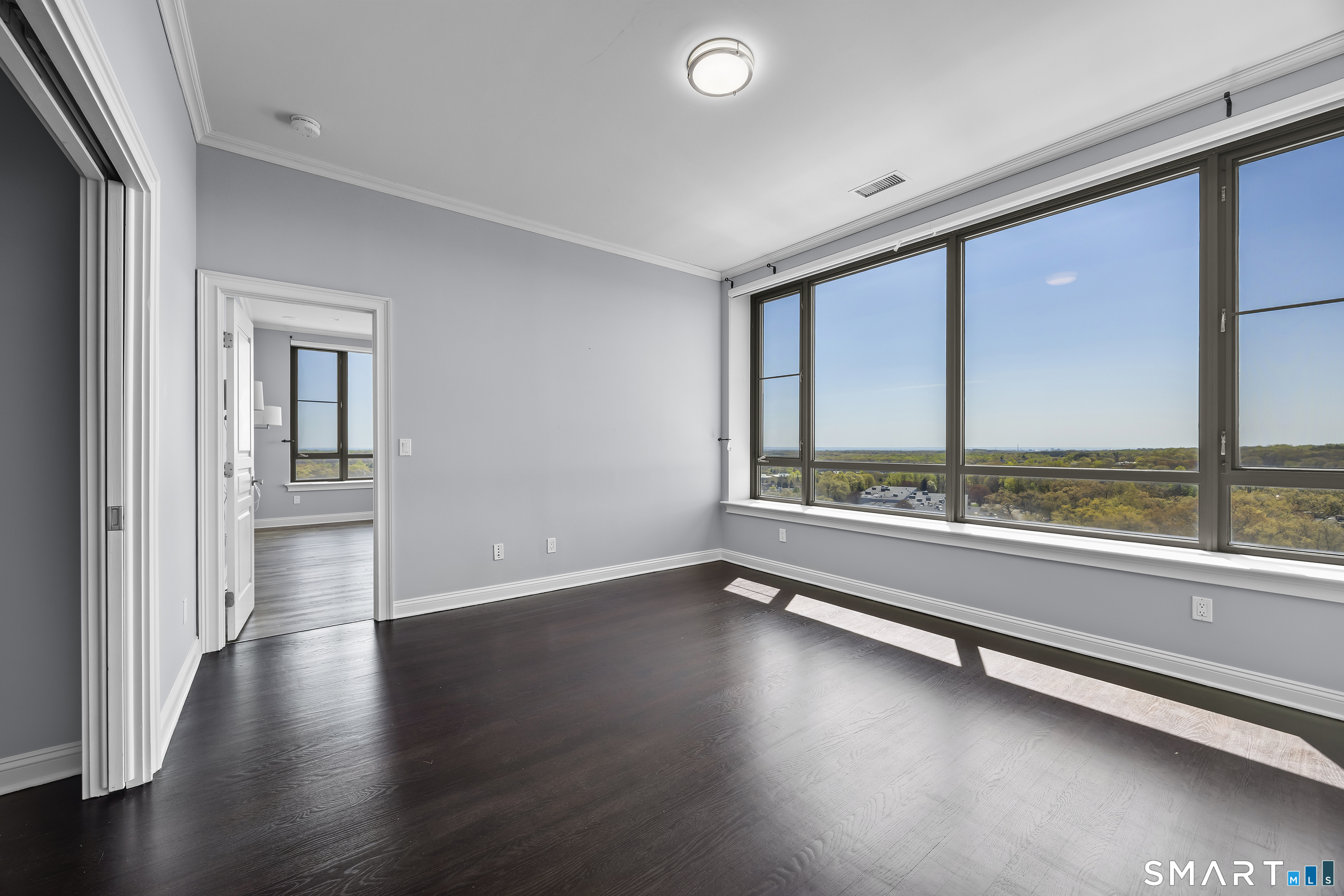 100 Parrott Drive Unit: 1106