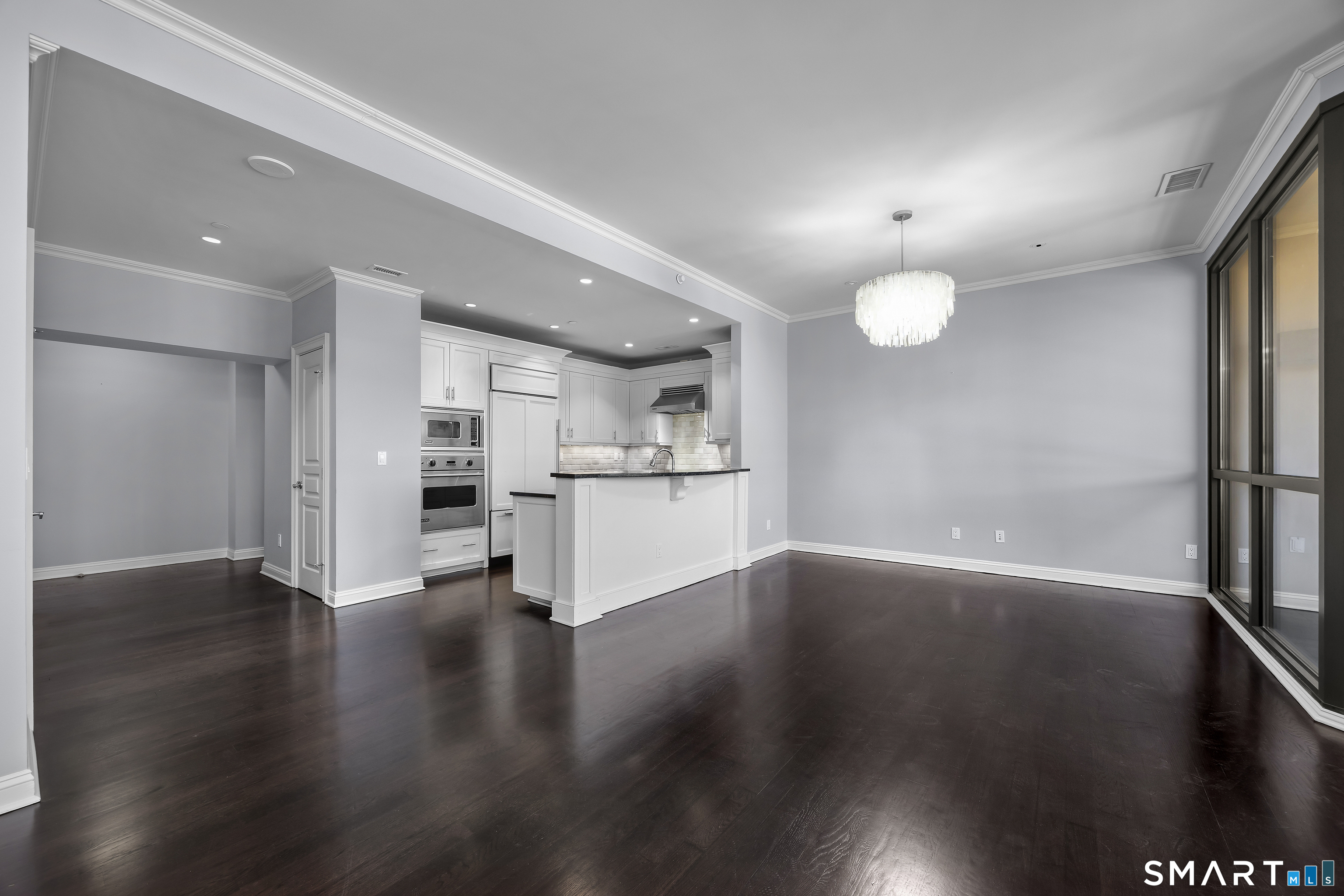 100 Parrott Drive Unit: 1106