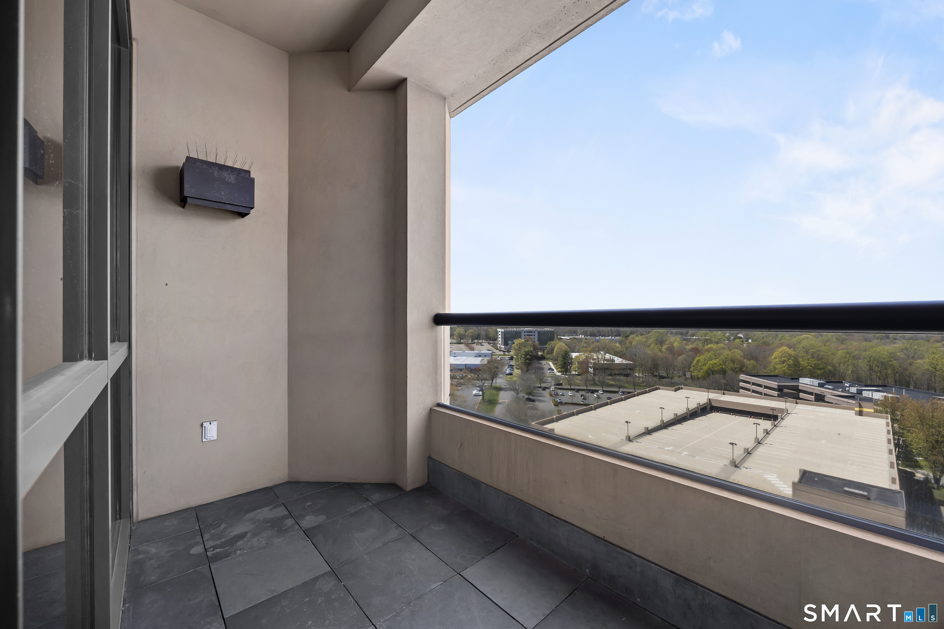 100 Parrott Drive Unit: 1106