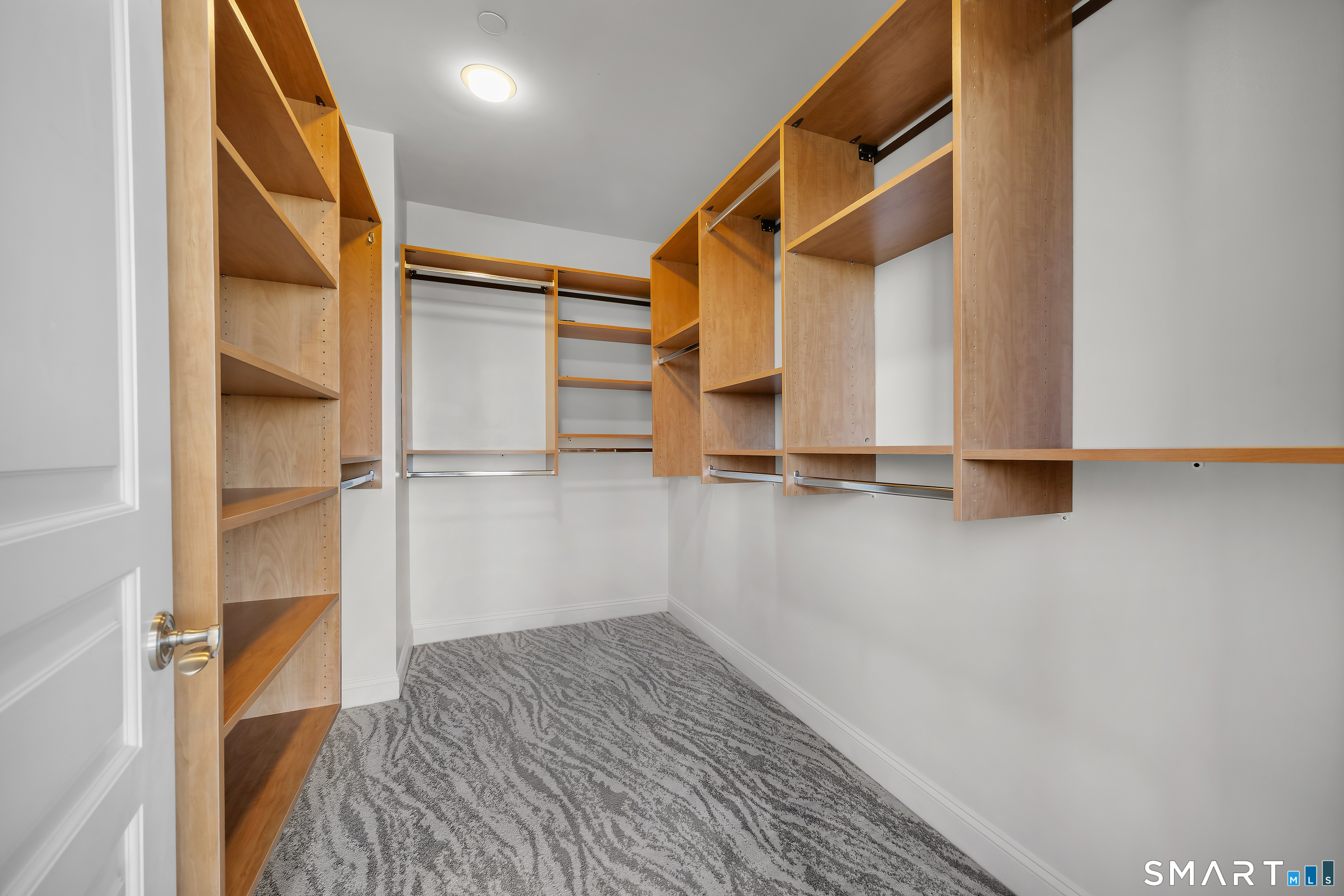 100 Parrott Drive Unit: 1106