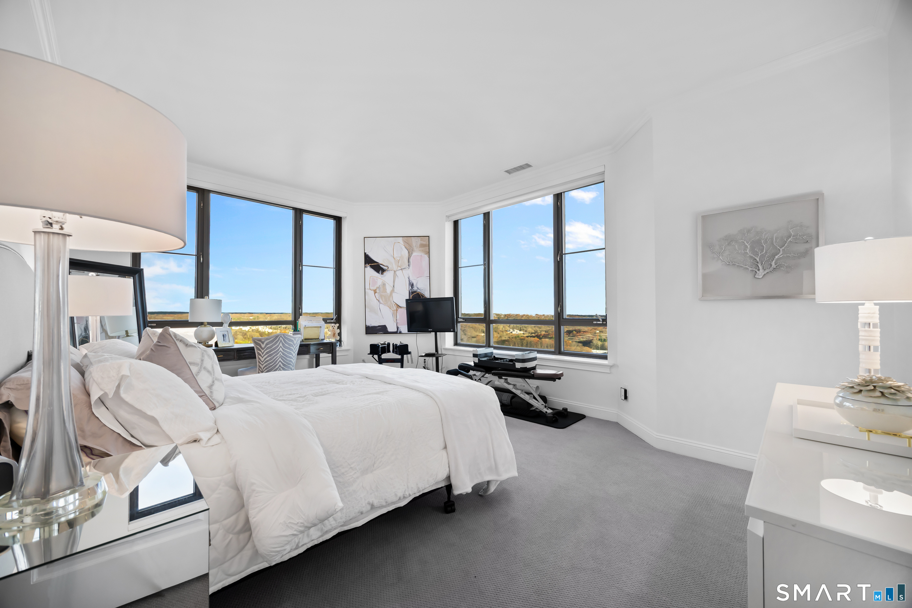 100 Parrott Drive Unit: 1402