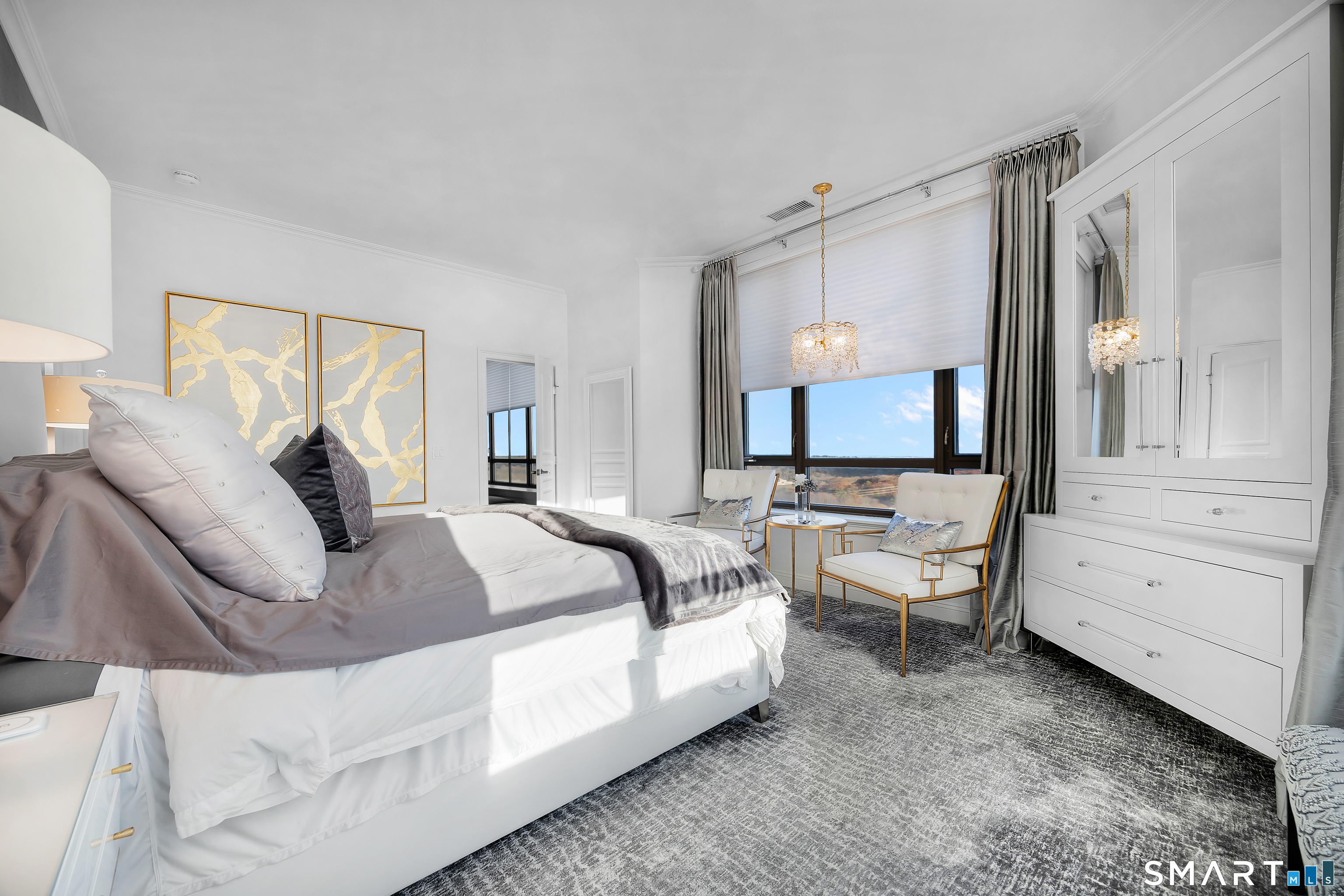 100 Parrott Drive Unit: 1402