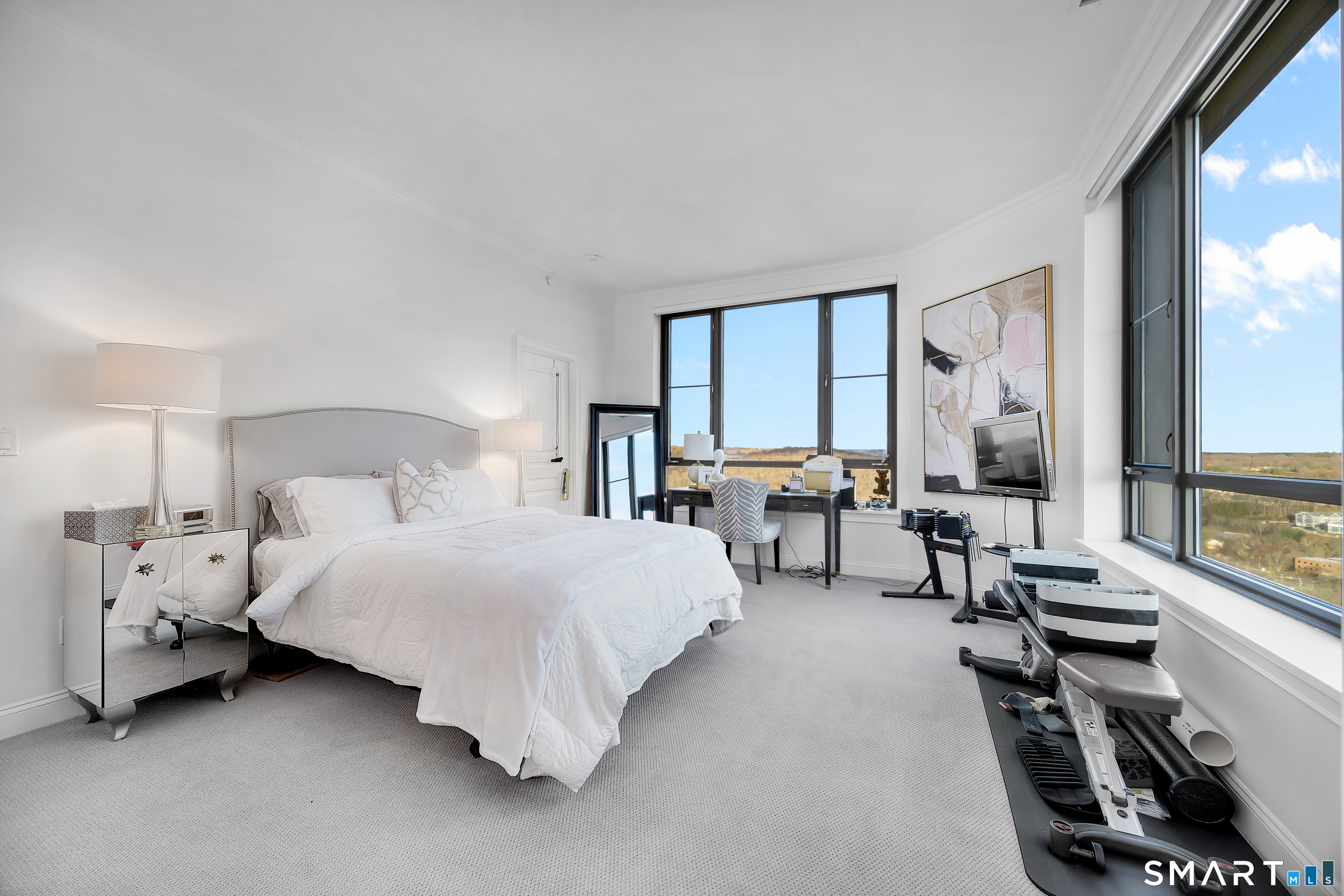 100 Parrott Drive Unit: 1402