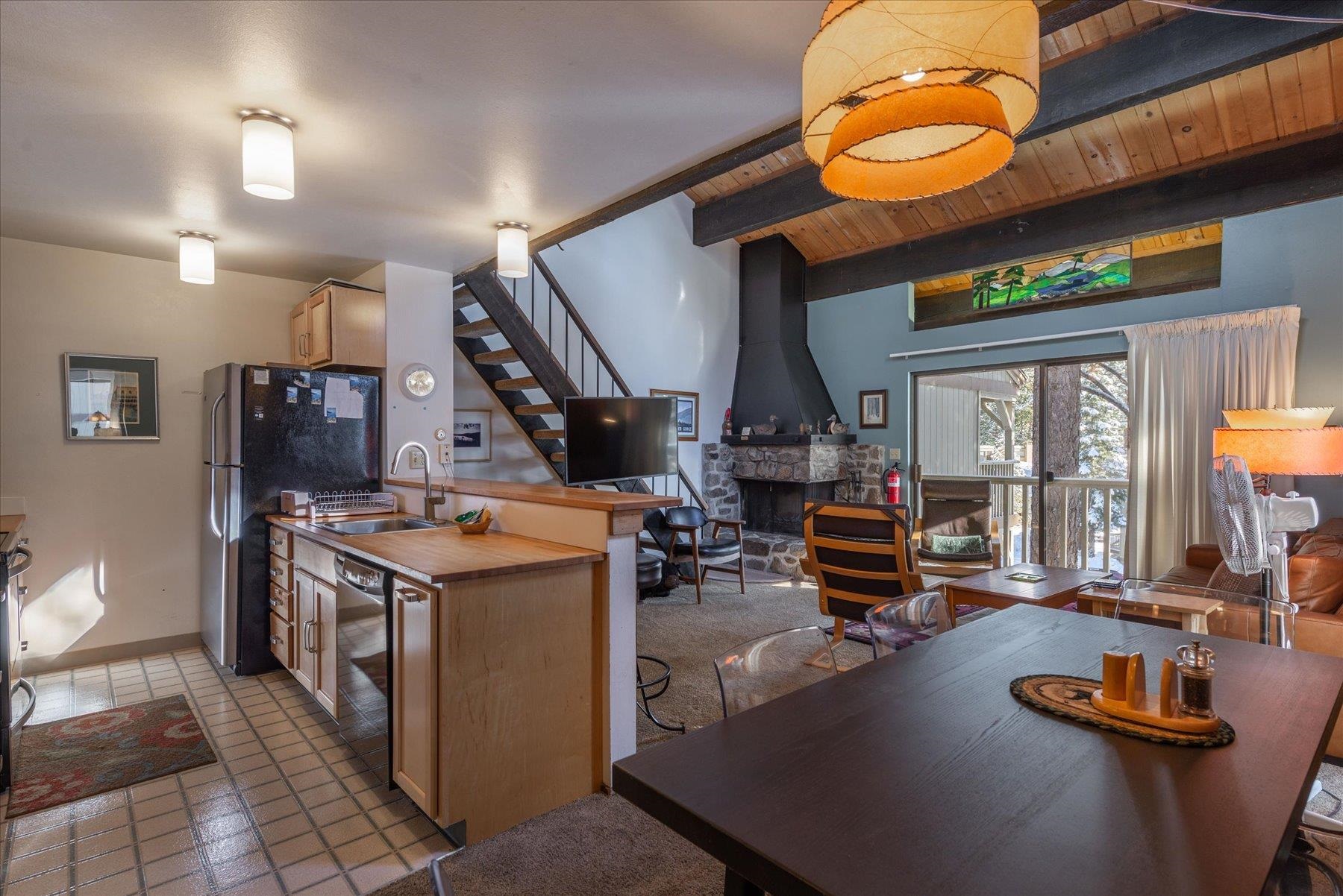 1001 Commonwealth Drive Unit: 105