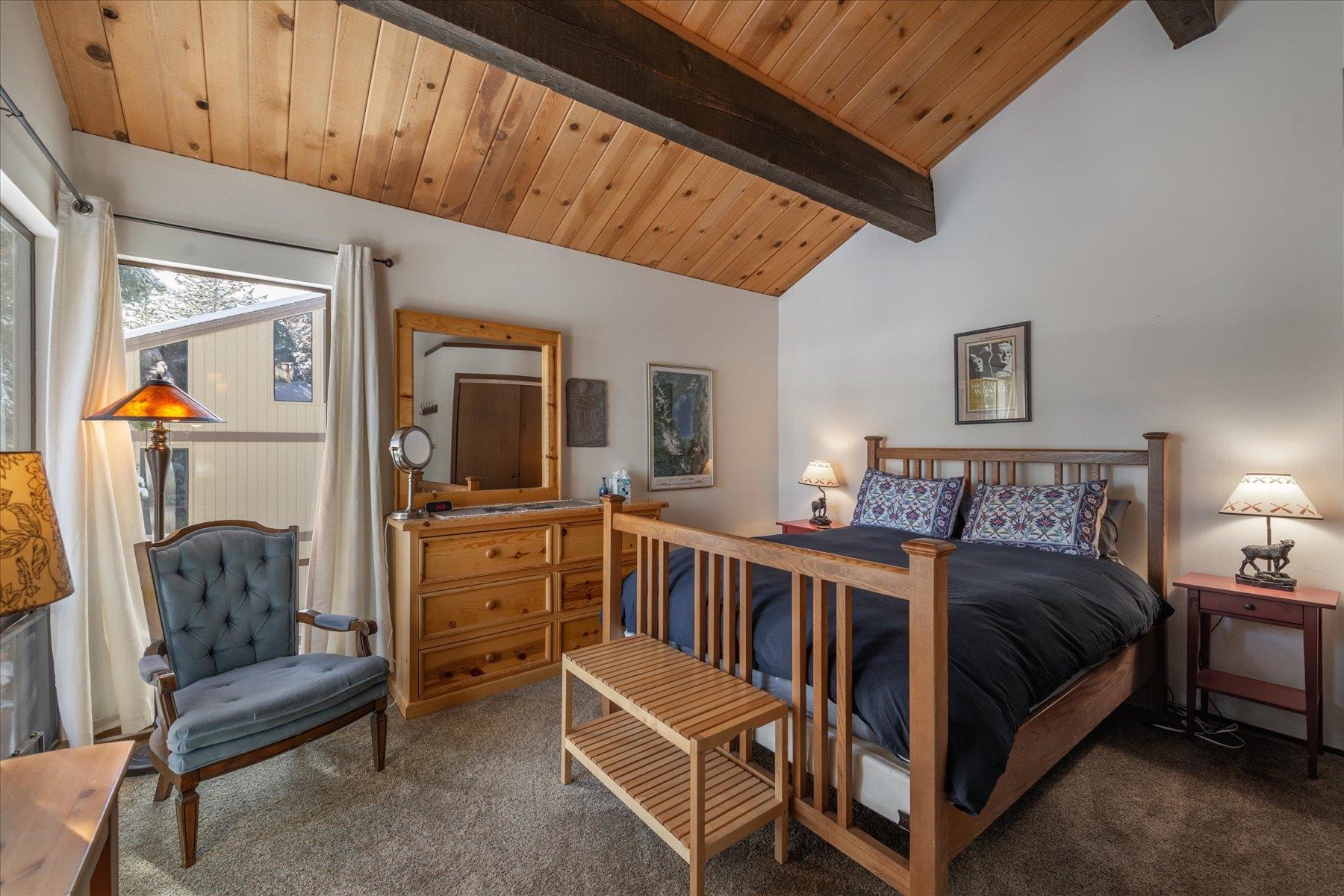 1001 Commonwealth Drive Unit: 105